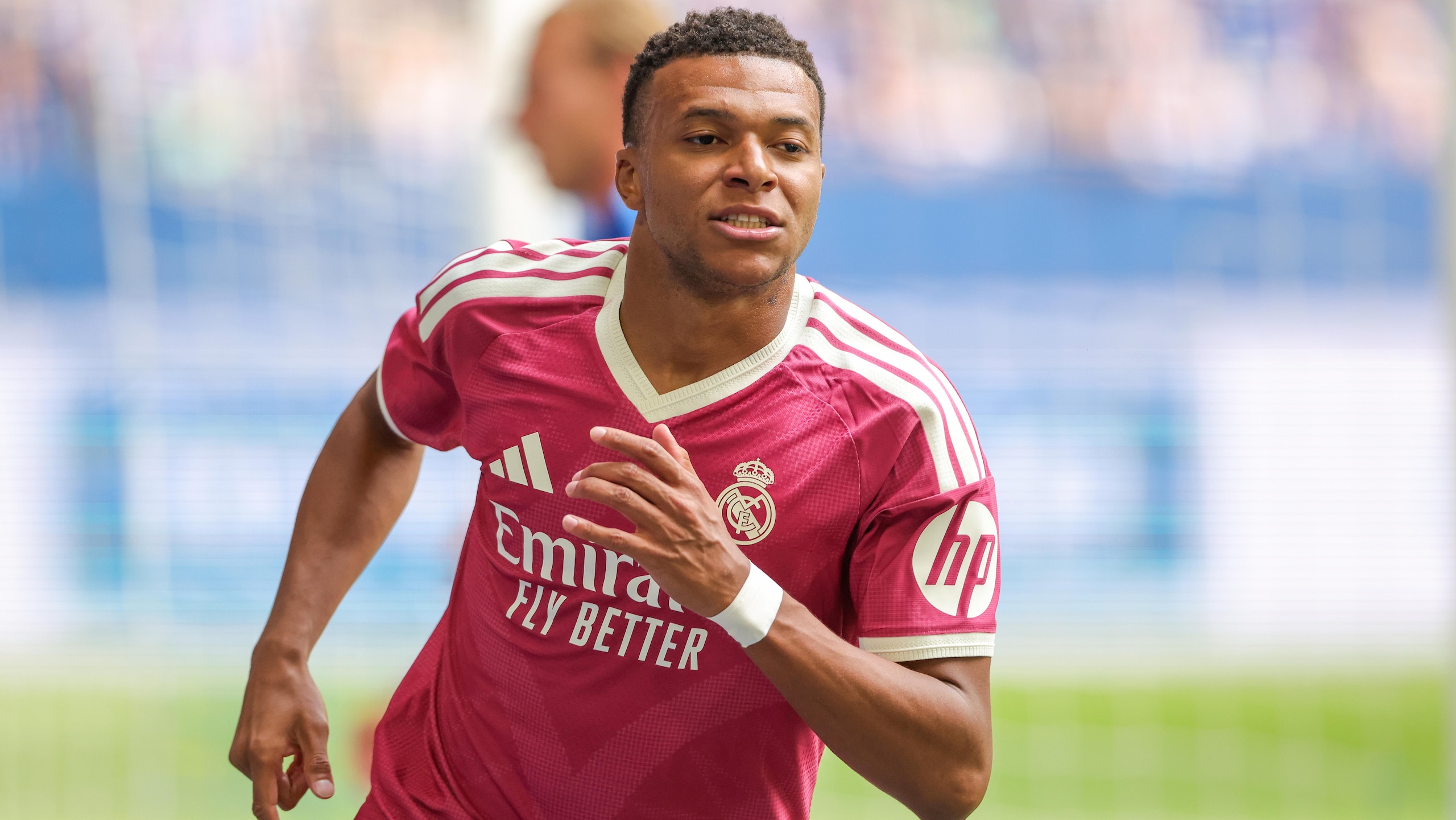 FC Schalke 04 v Real Madrid - Pre-Season Friendly FC Schalke 04 v Real Madrid - Pre-Season Friendly