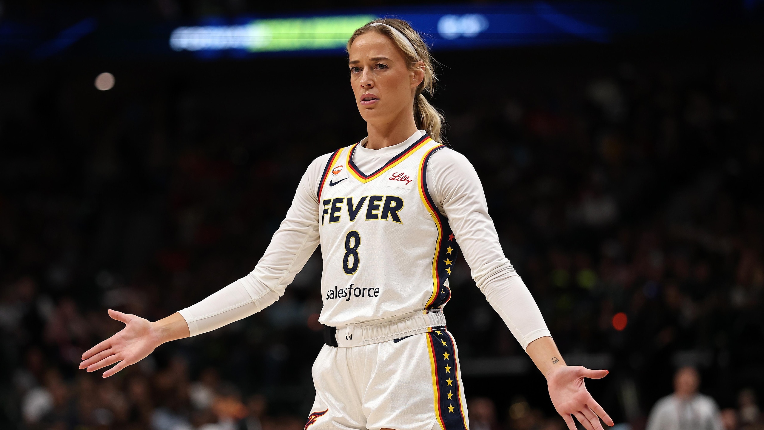 Indiana Fever v Dallas Wings Indiana Fever v Dallas Wings
