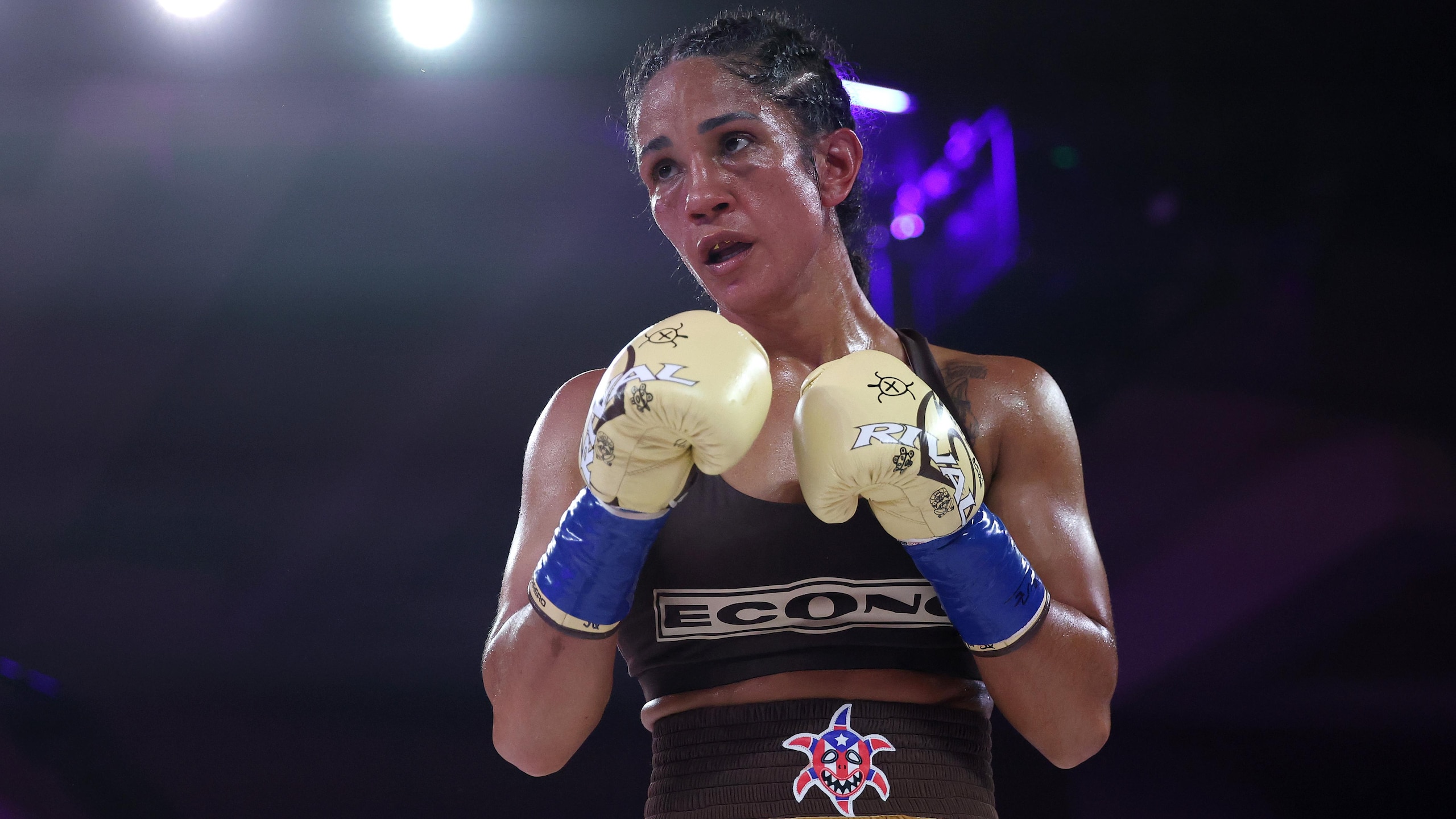 Amanda Serrano v Lucrecia Manzur