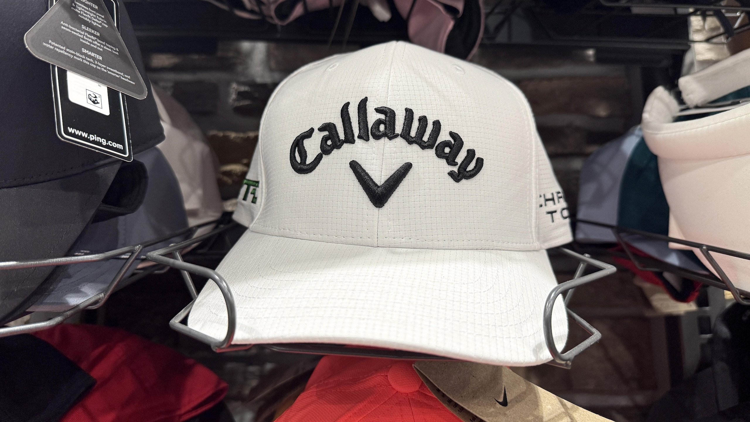 Calloway Golf Apologies For Ad Depicting Male Golfer Shoving Woman To Ground Calloway Golf Apologies For Ad Depicting Male Golfer Shoving Woman To Ground