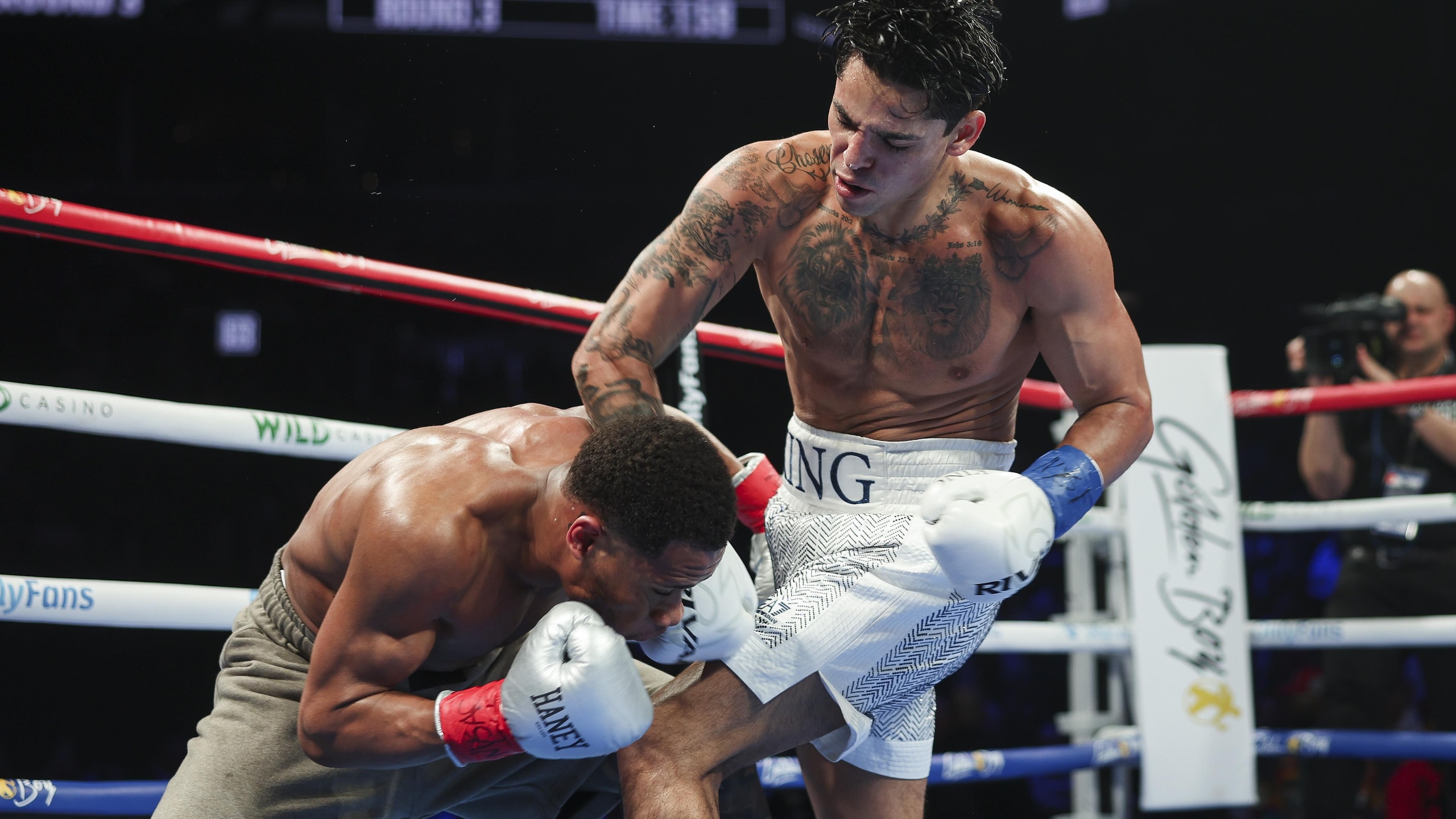 Devin Haney v Ryan Garcia