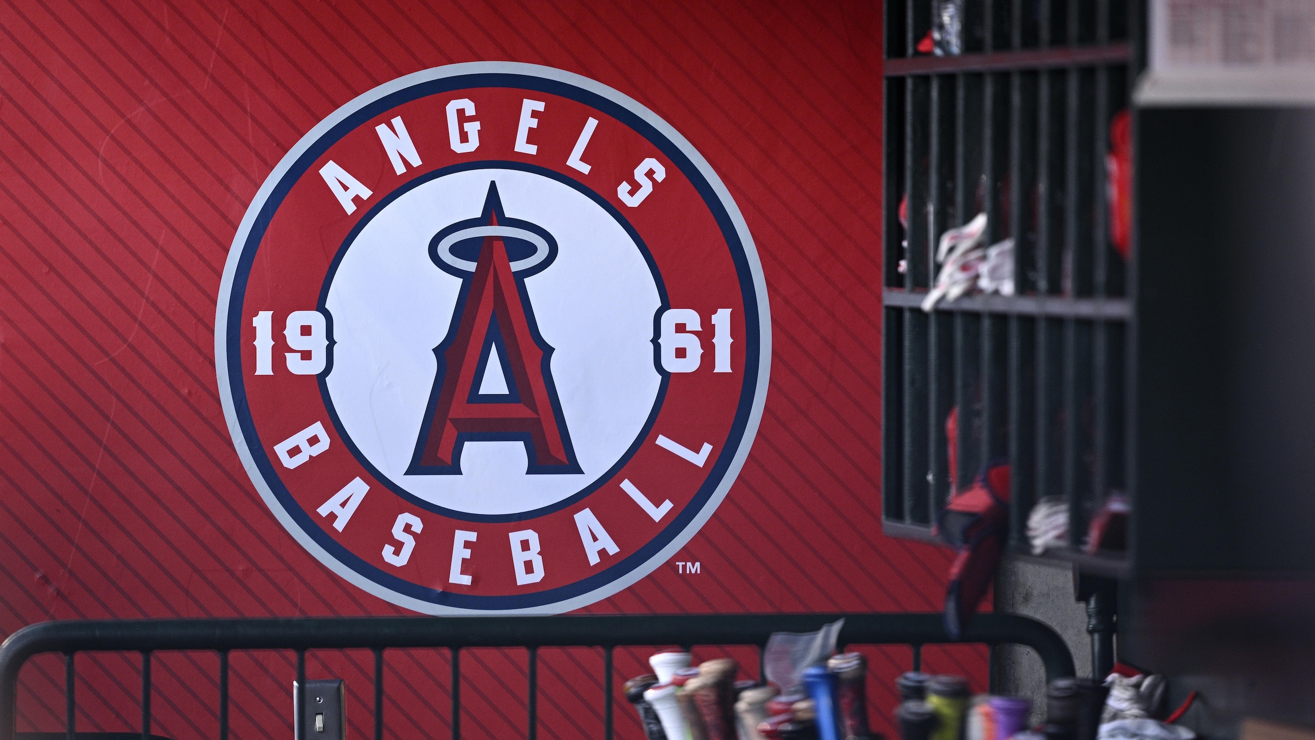 Atlanta Braves v Los Angeles Angels Atlanta Braves v Los Angeles Angels