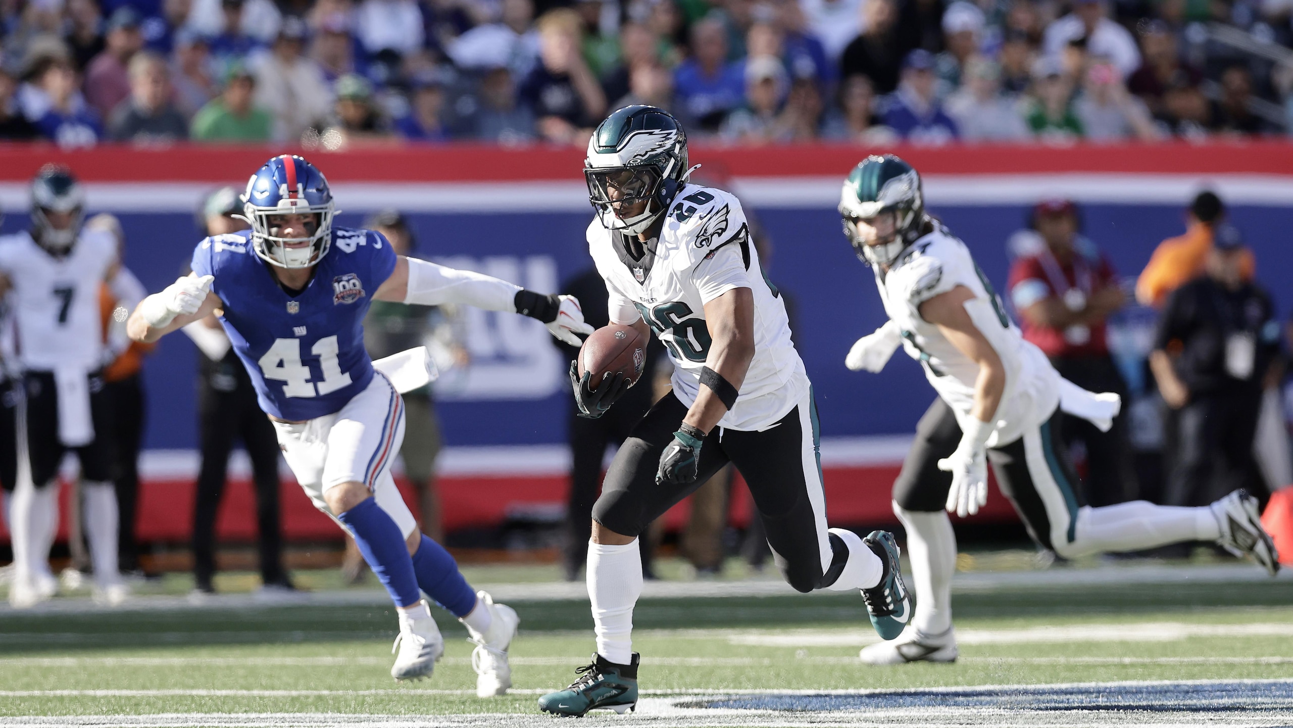 Philadelphia Eagles v New York Giants Philadelphia Eagles v New York Giants