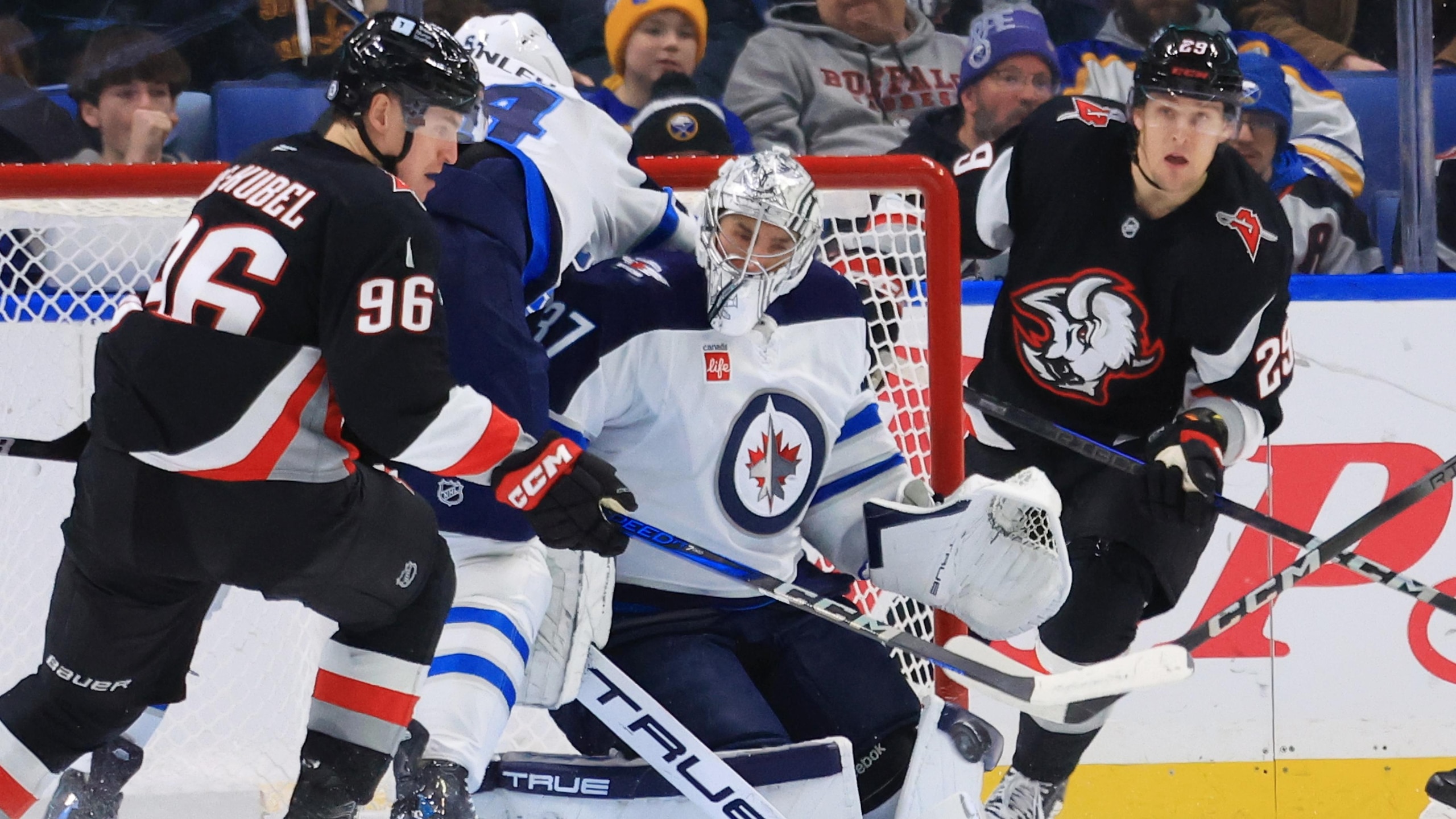 Winnipeg Jets v Buffalo Sabres