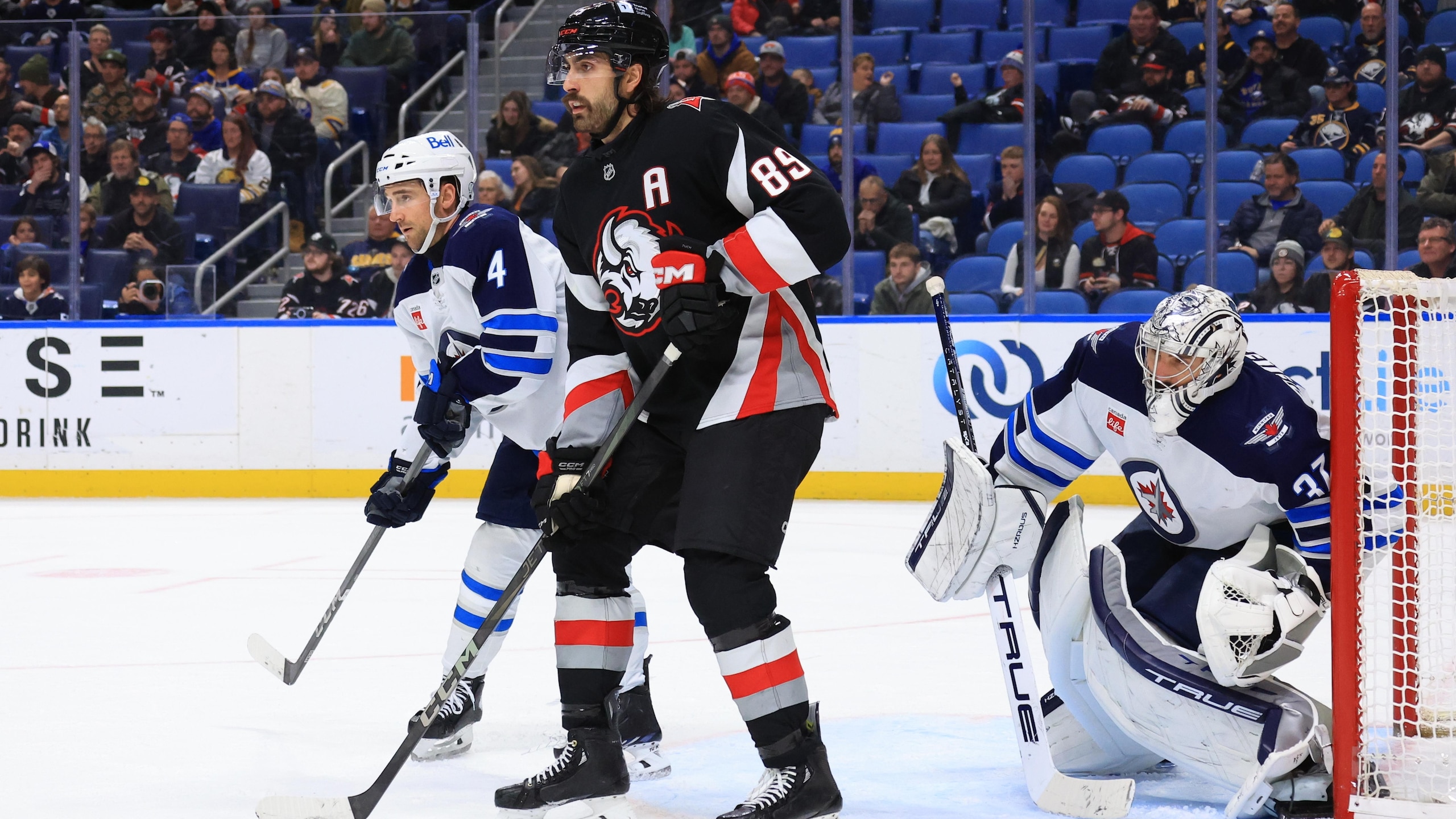 Winnipeg Jets v Buffalo Sabres