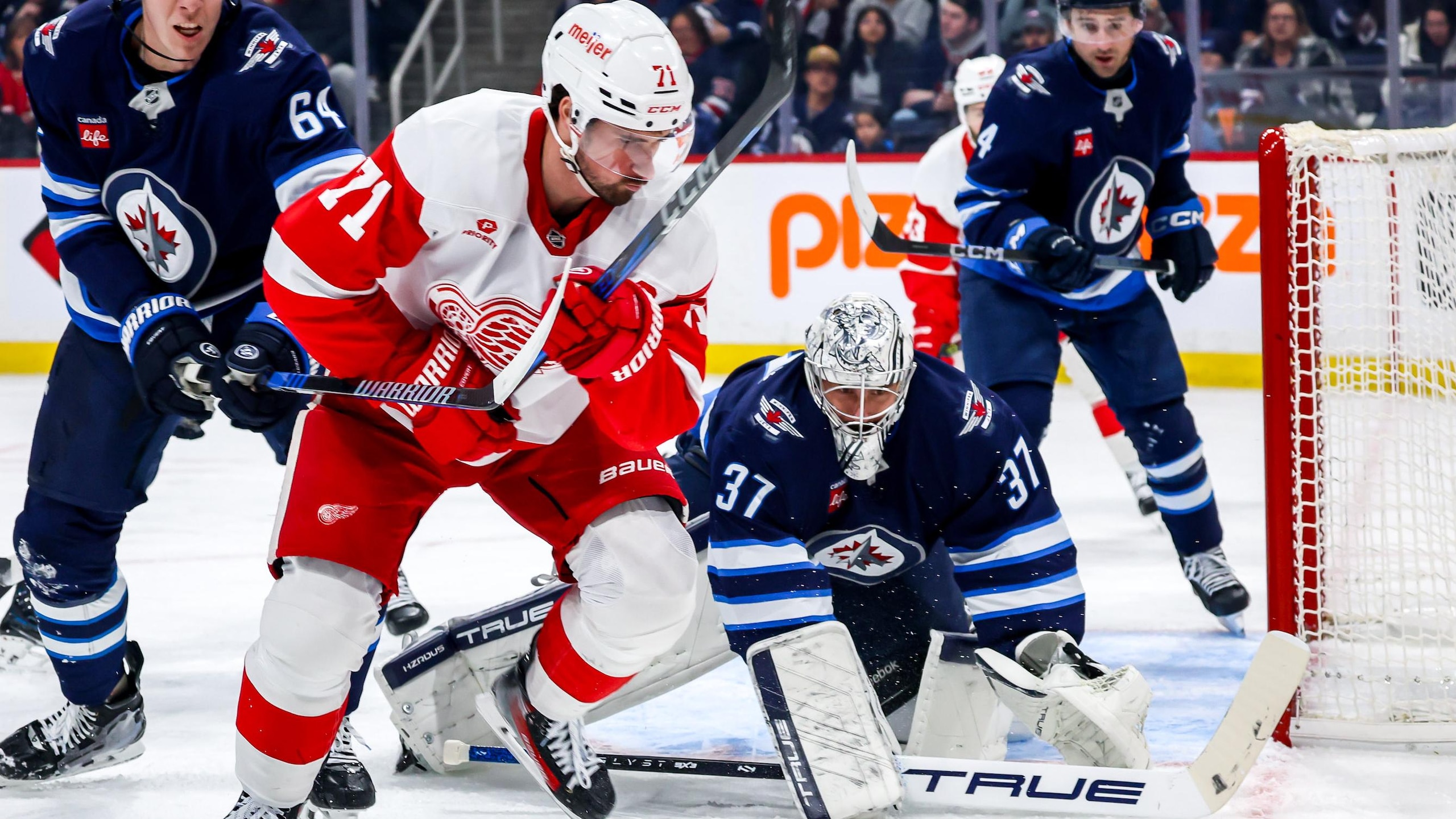Detroit Red Wings v Winnipeg Jets