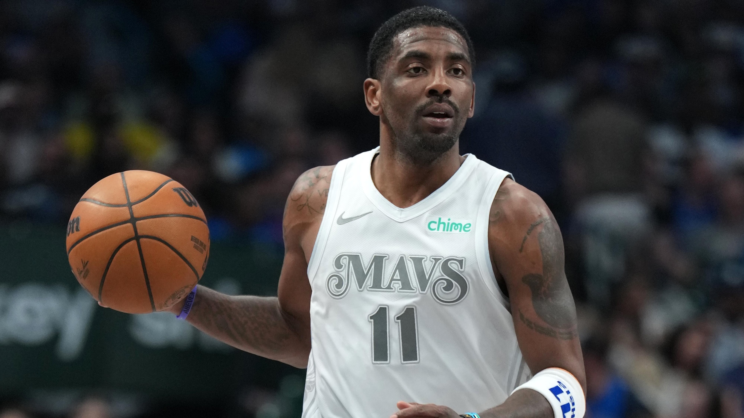 Milwaukee Bucks v Dallas Mavericks