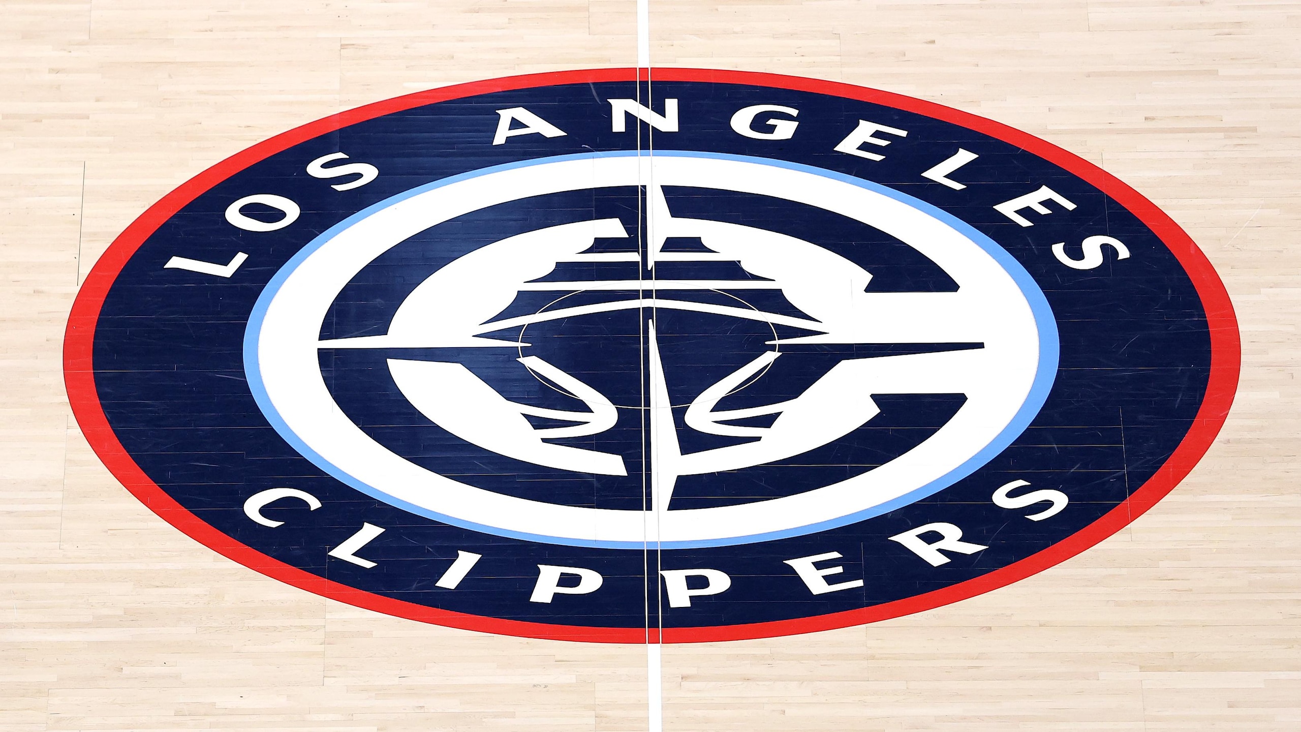 Oklahoma City Thunder v Los Angeles Clippers