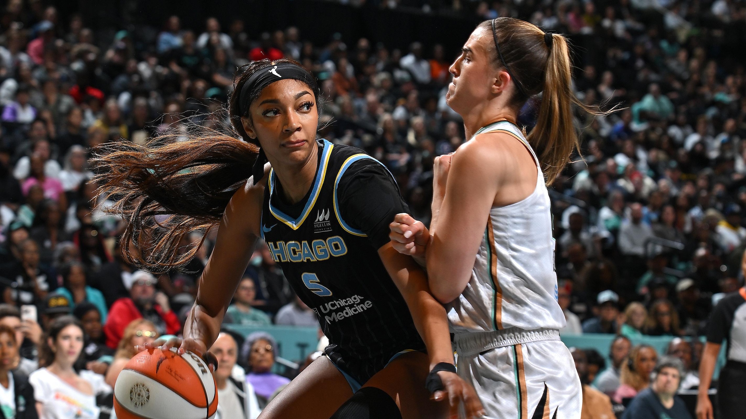 Chicago Sky v New York Liberty