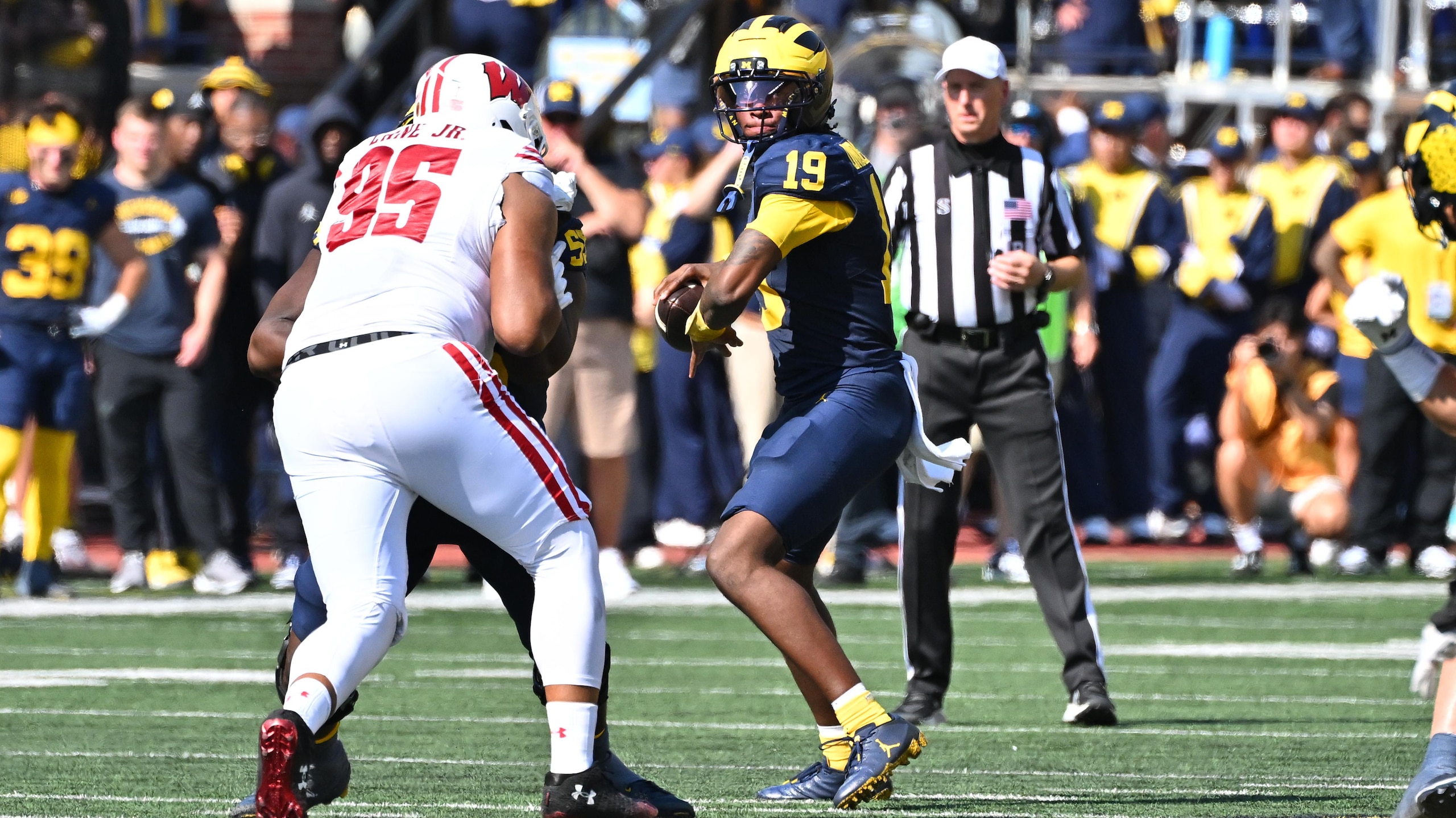 COLLEGE FOOTBALL: OCT 04 Wisconsin at Michigan