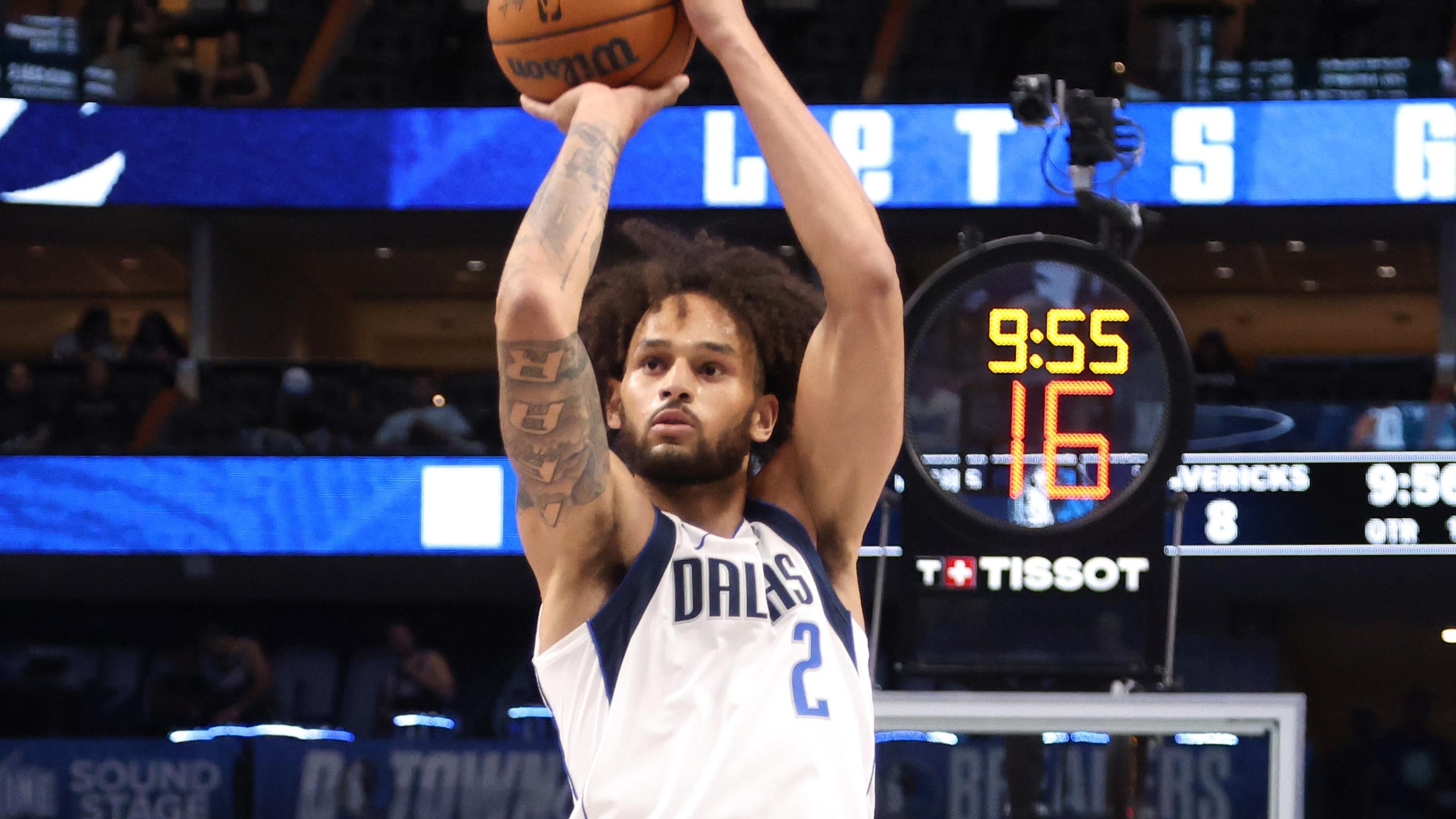 Charlotte Hornets v Dallas Mavericks