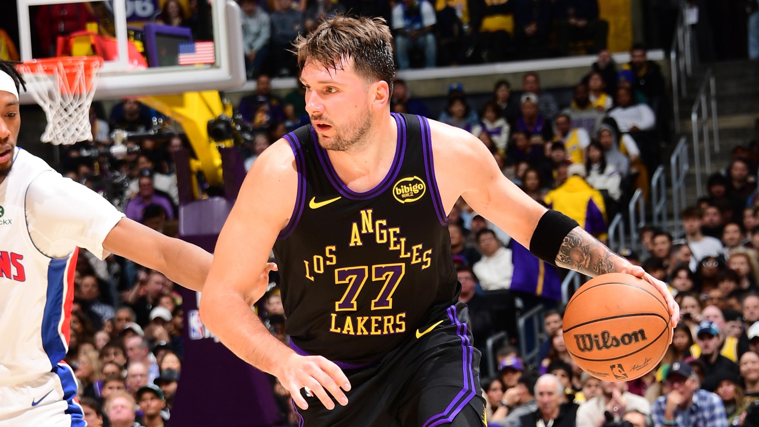 Detroit Pistons v Los Angeles Lakers