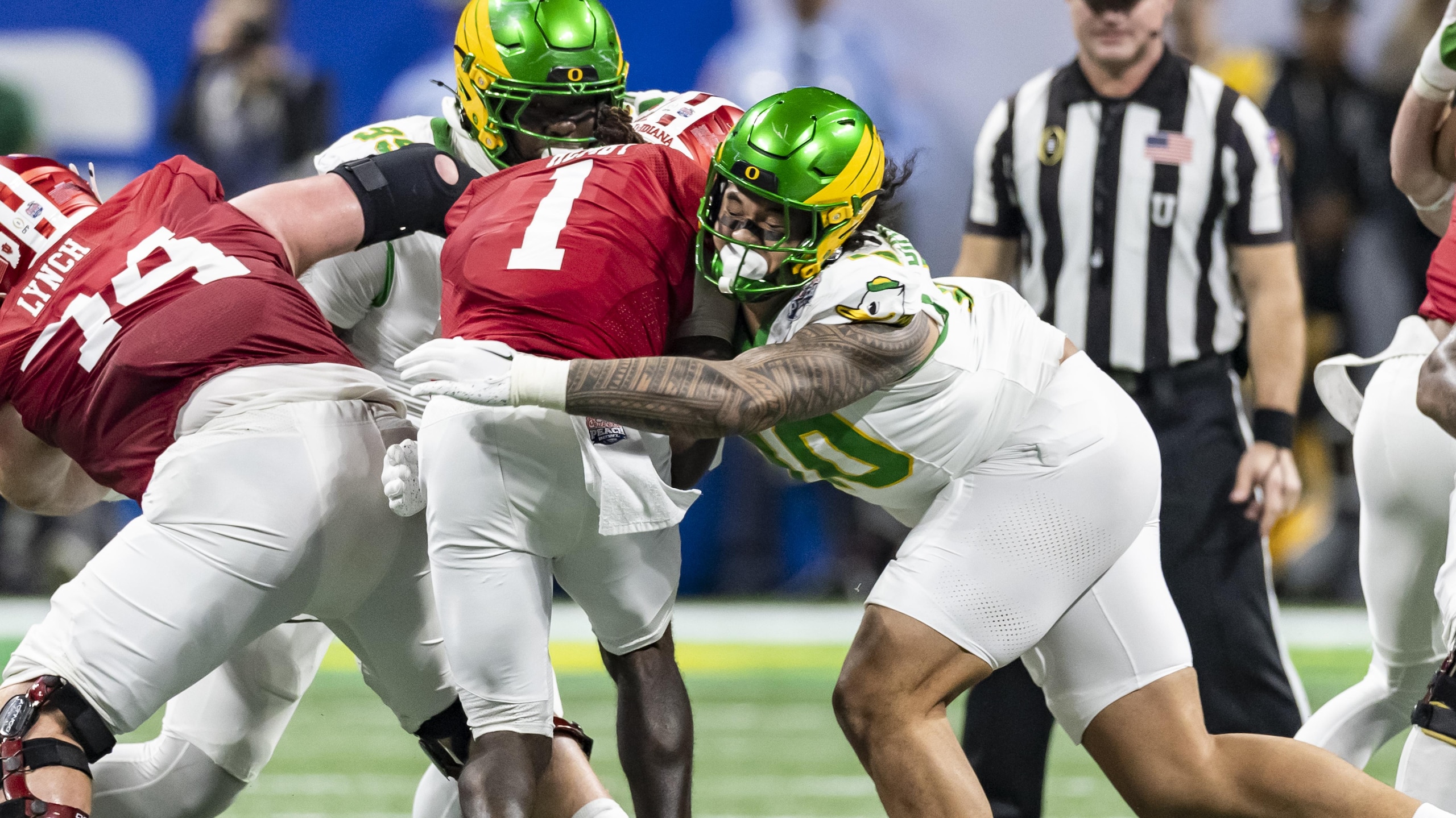 College Football Playoff Semifinal - Chick-fil-A Peach Bowl: Oregon v Indiana