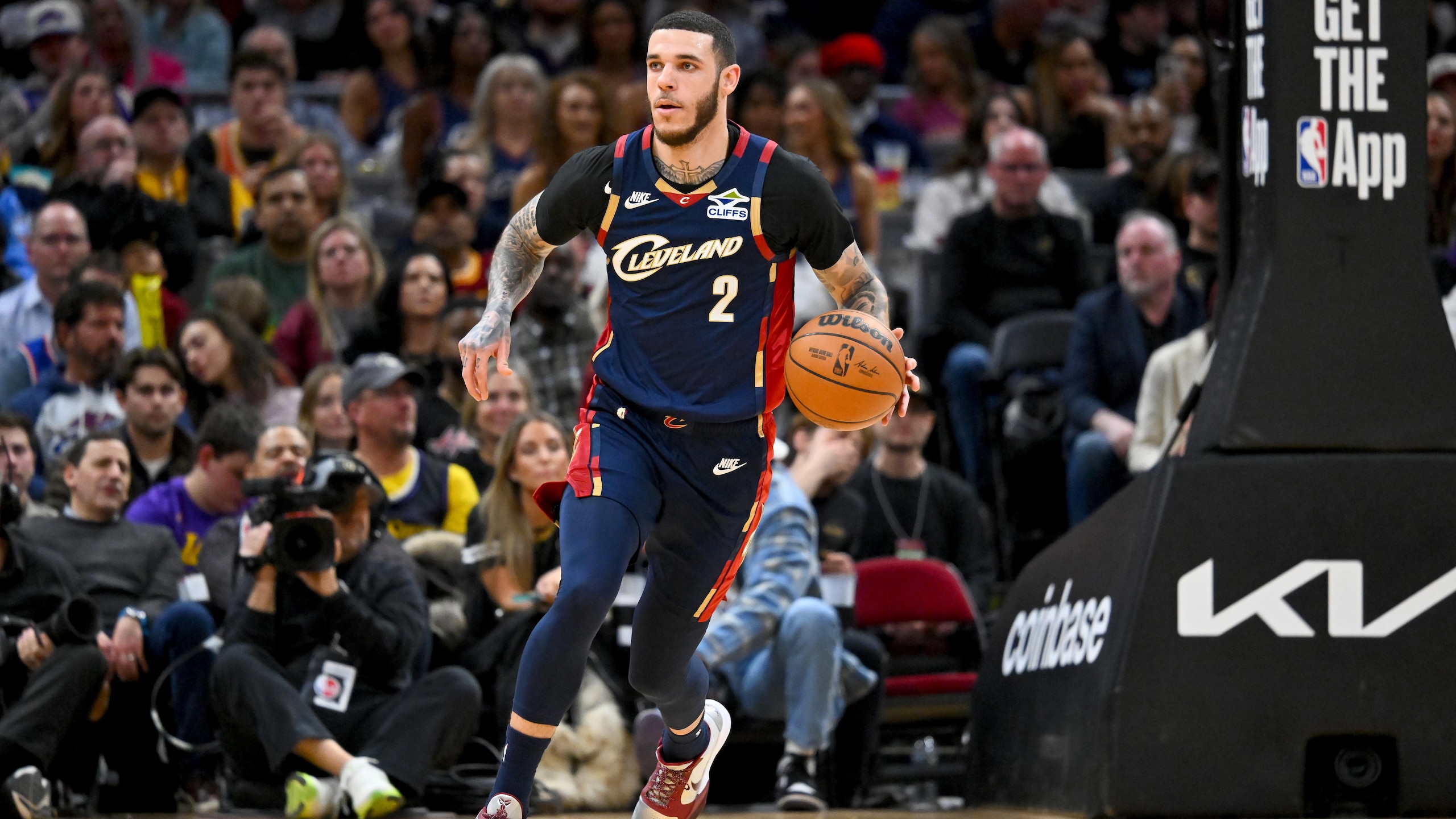 Los Angeles Lakers v Cleveland Cavaliers