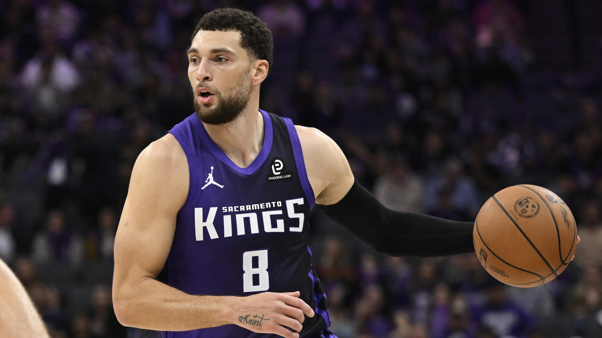 Los Angeles Clippers v Sacramento Kings Los Angeles Clippers v Sacramento Kings