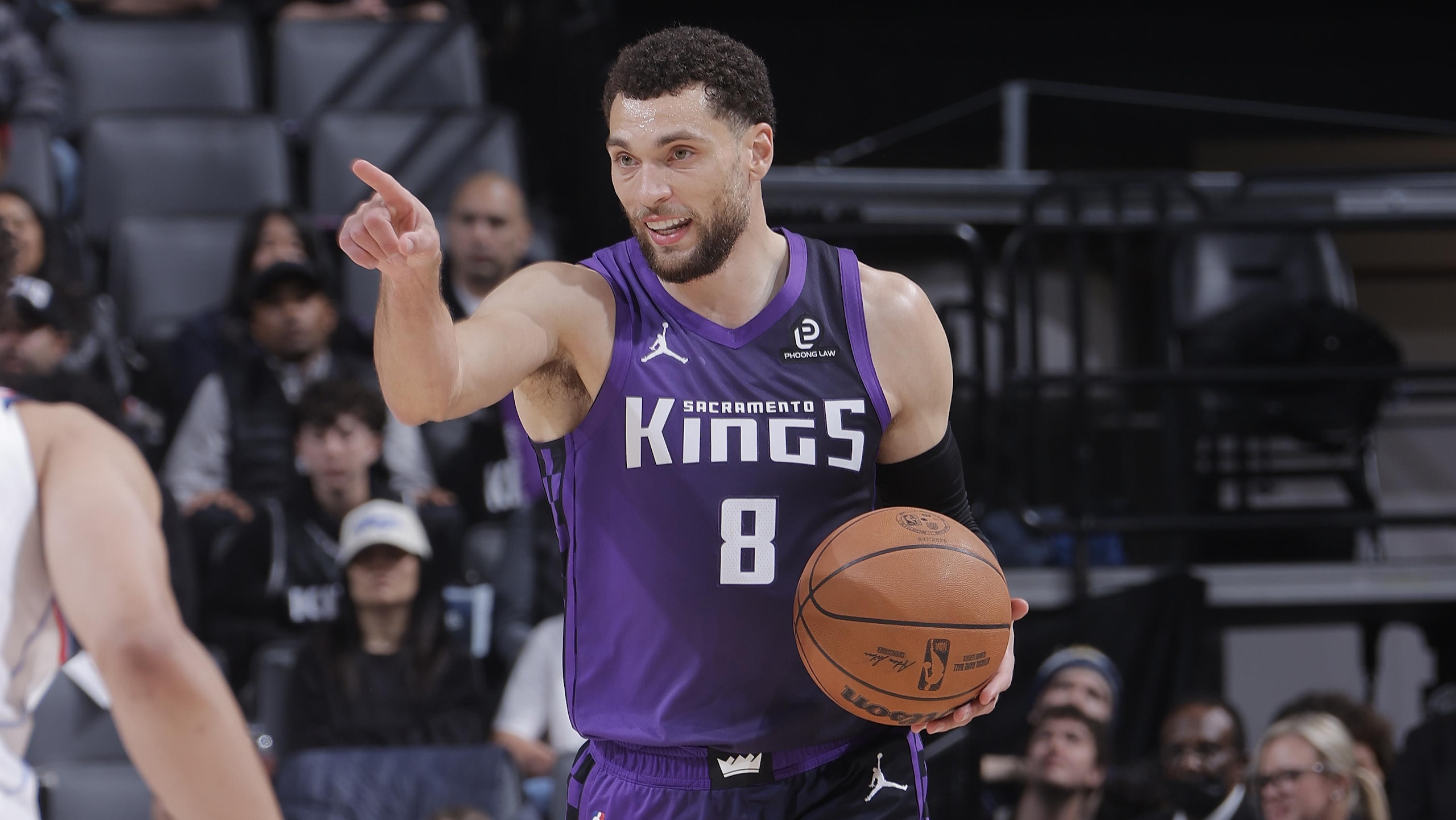 LA Clippers v Sacramento Kings