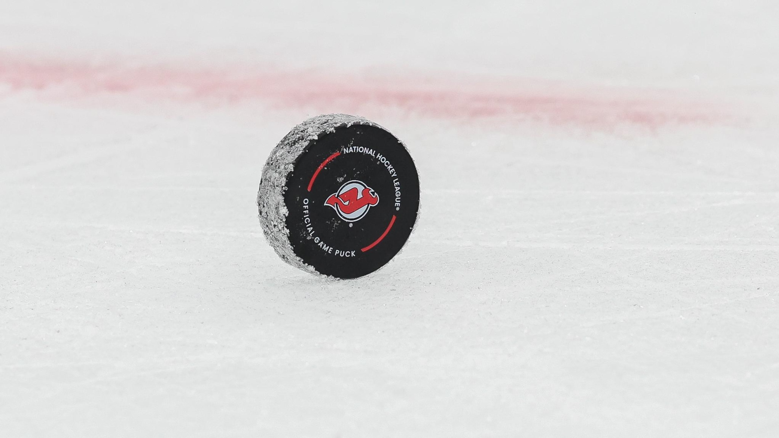 NHL: MAR 04 Maple Leafs at Devils NHL: MAR 04 Maple Leafs at Devils