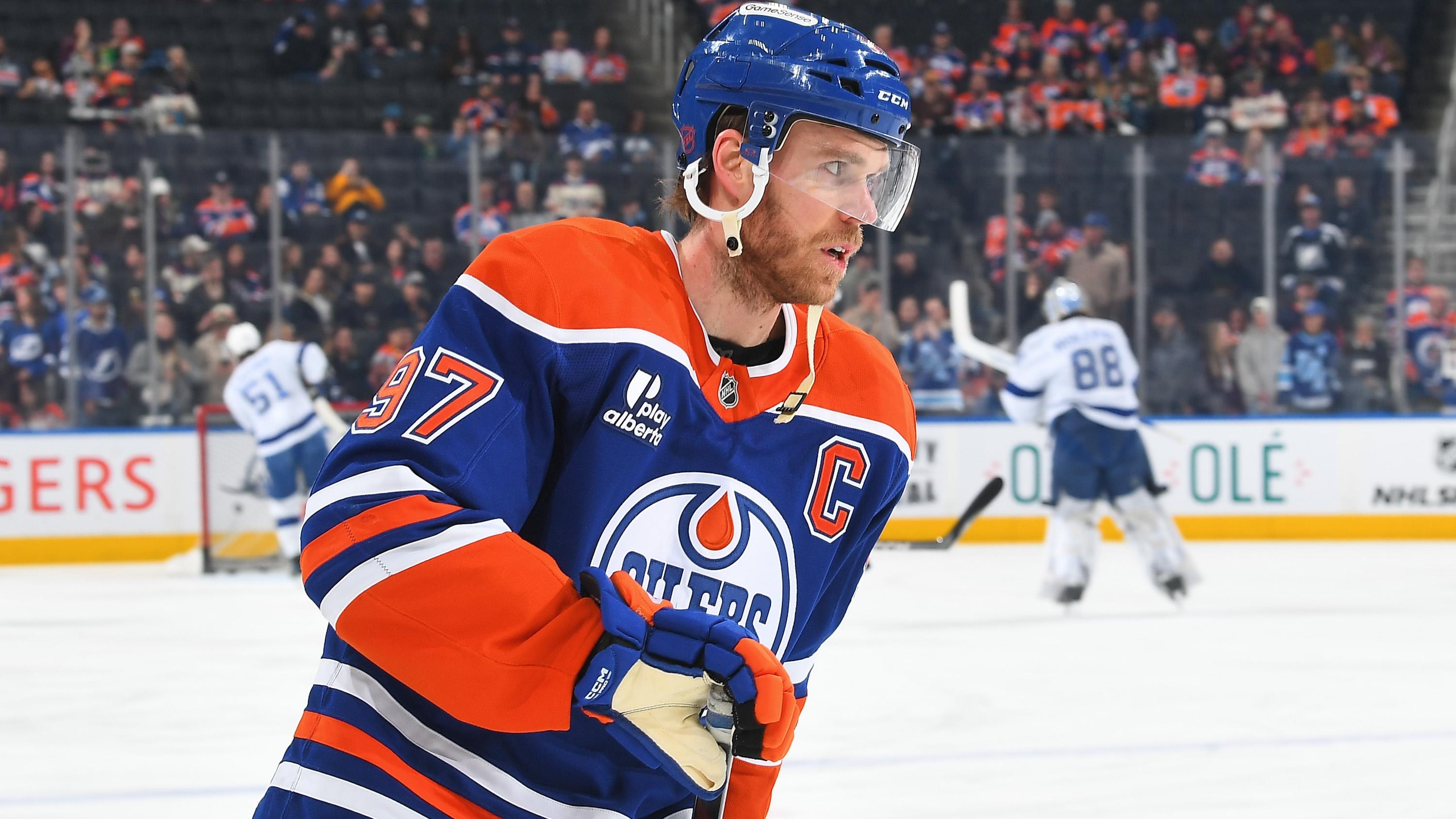 Tampa Bay Lightning v Edmonton Oilers