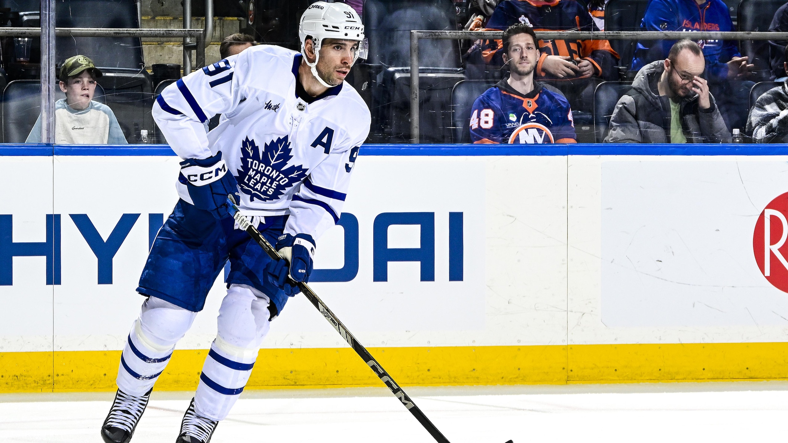 Toronto Maple Leafs v New York Islanders