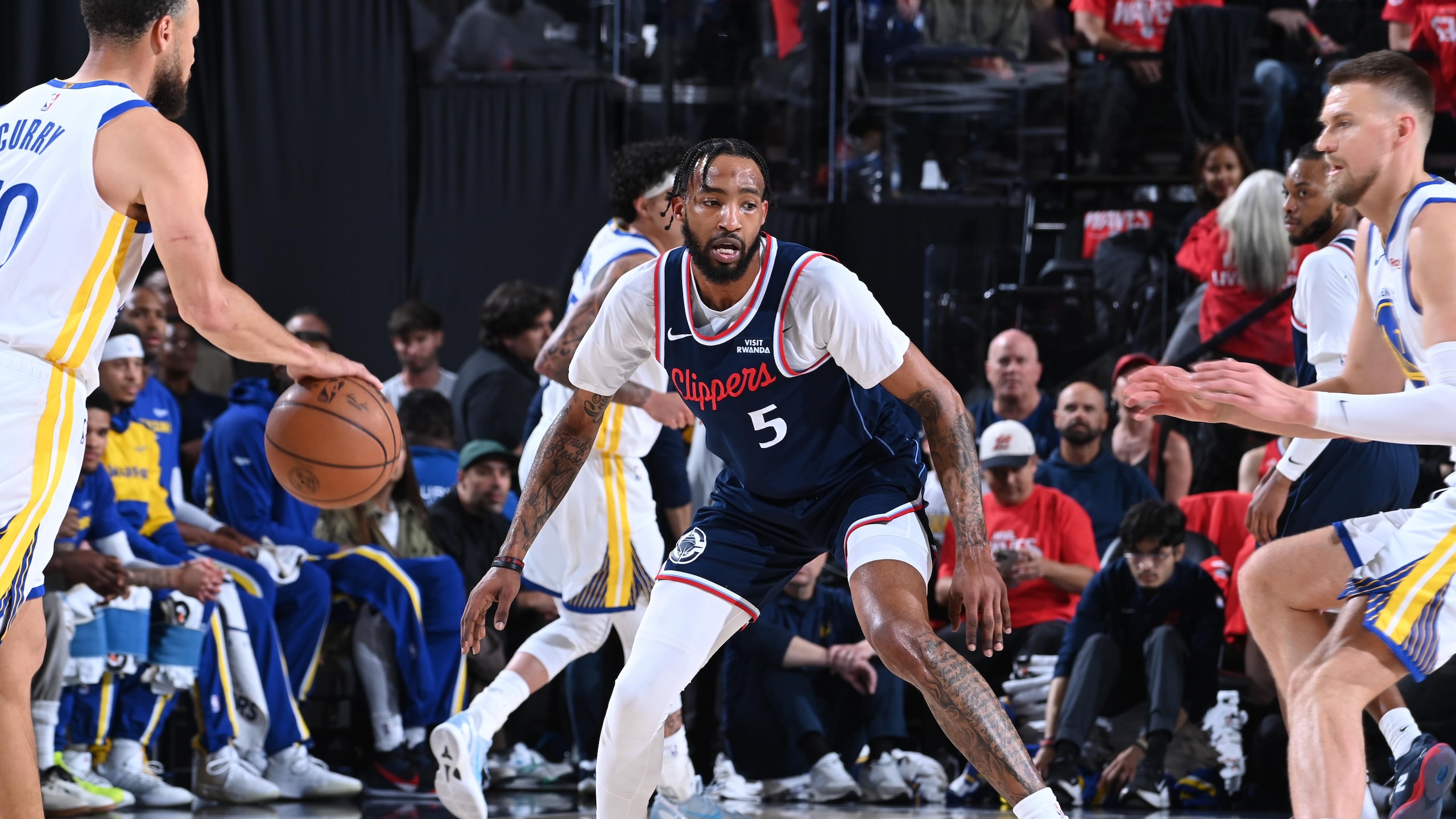 Golden State Warriors v Los Angeles Clippers - Play-In Tournament