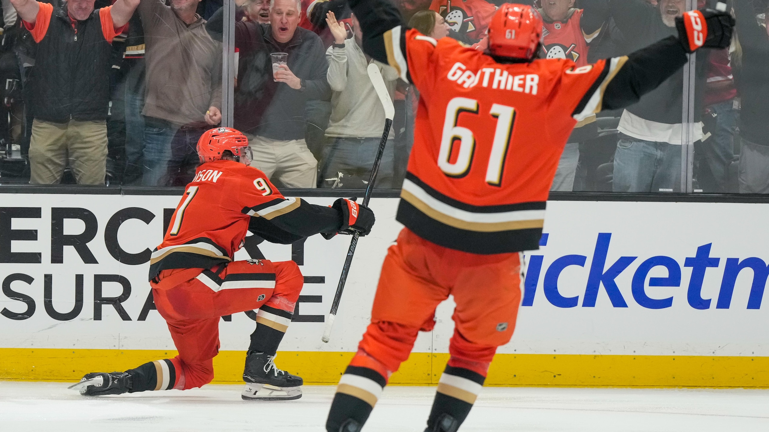 Edmonton Oilers v Anaheim Ducks Edmonton Oilers v Anaheim Ducks