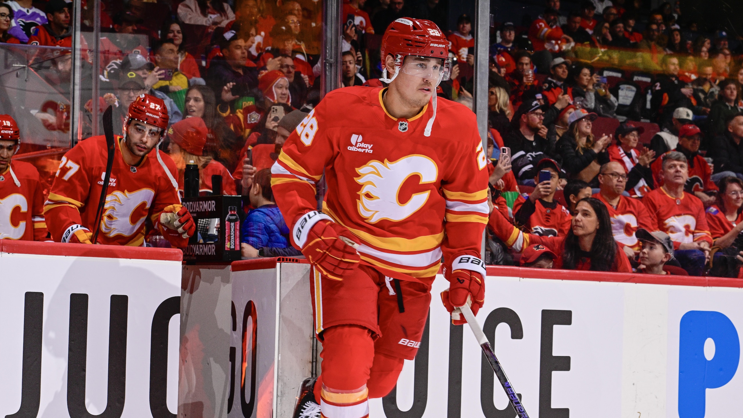 Utah Mammoth v Calgary Flames