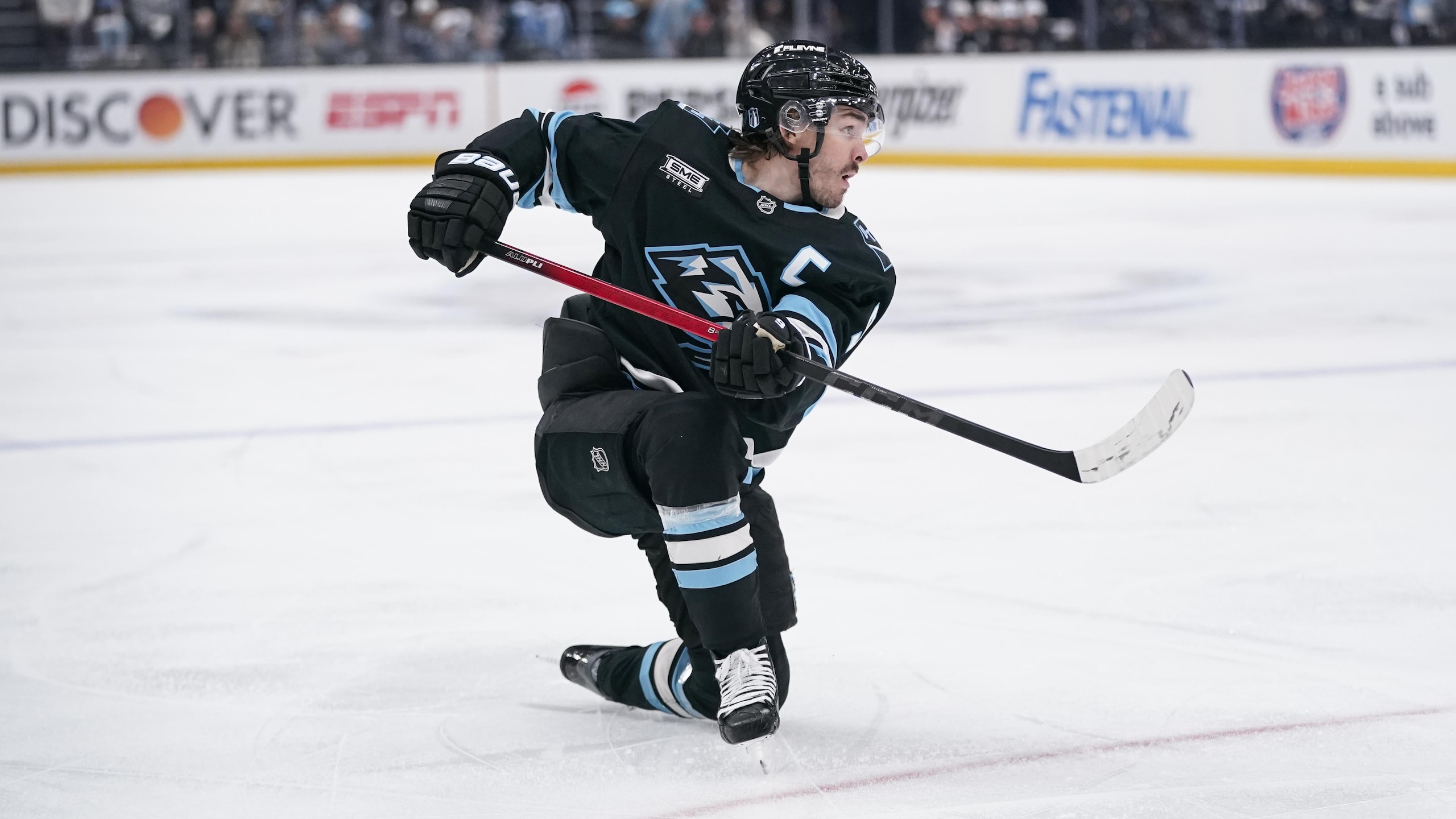 NHL: MAY 01 Playoffs First Round Golden Knights at Mammoth