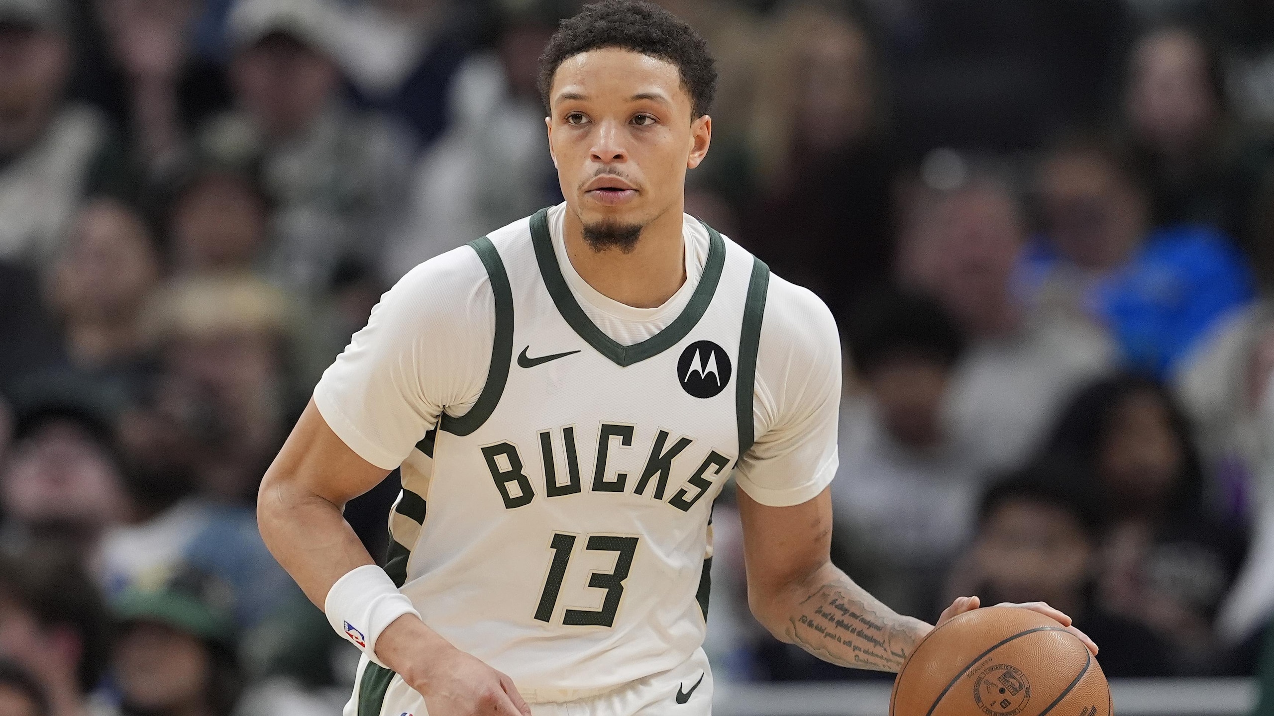 Dallas Mavericks v Milwaukee Bucks Dallas Mavericks v Milwaukee Bucks
