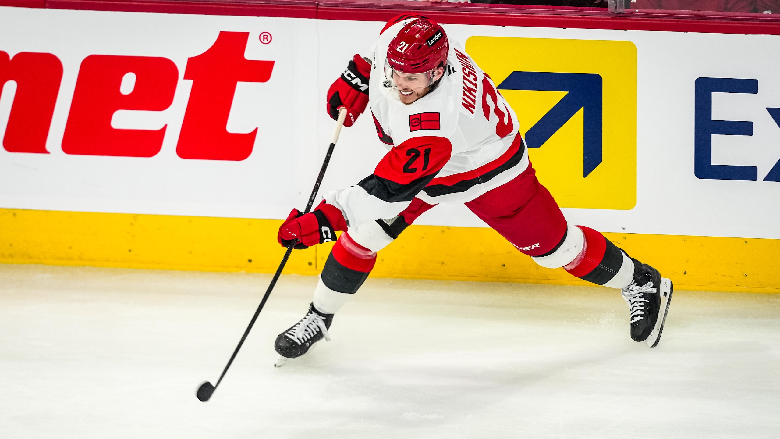 Carolina Hurricanes v Montreal Canadiens - Game Four