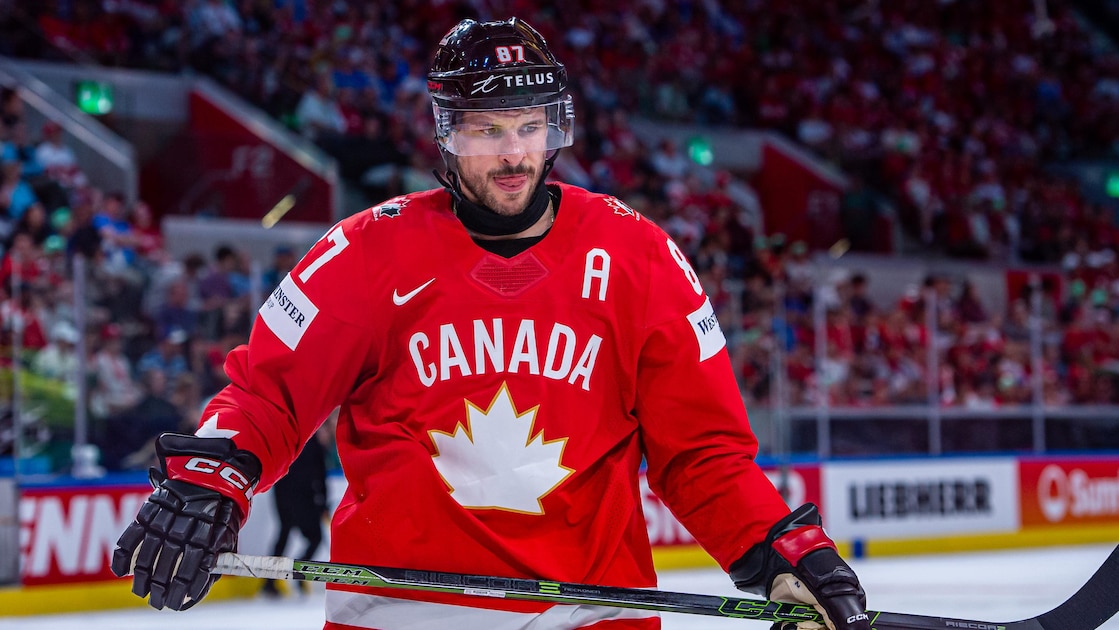 Canadian National Hockey Team Drops Revamped Uniforms in New Photos