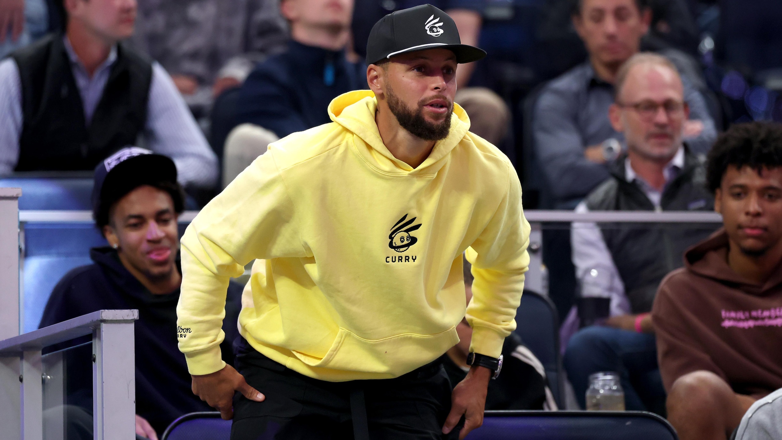 New Warriors Rumors on Stephen Curry Contract Talks, Jaren Jackson Jr. Trade Pursuit New Warriors Rumors on Stephen Curry Contract Talks, Jaren Jackson Jr. Trade Pursuit