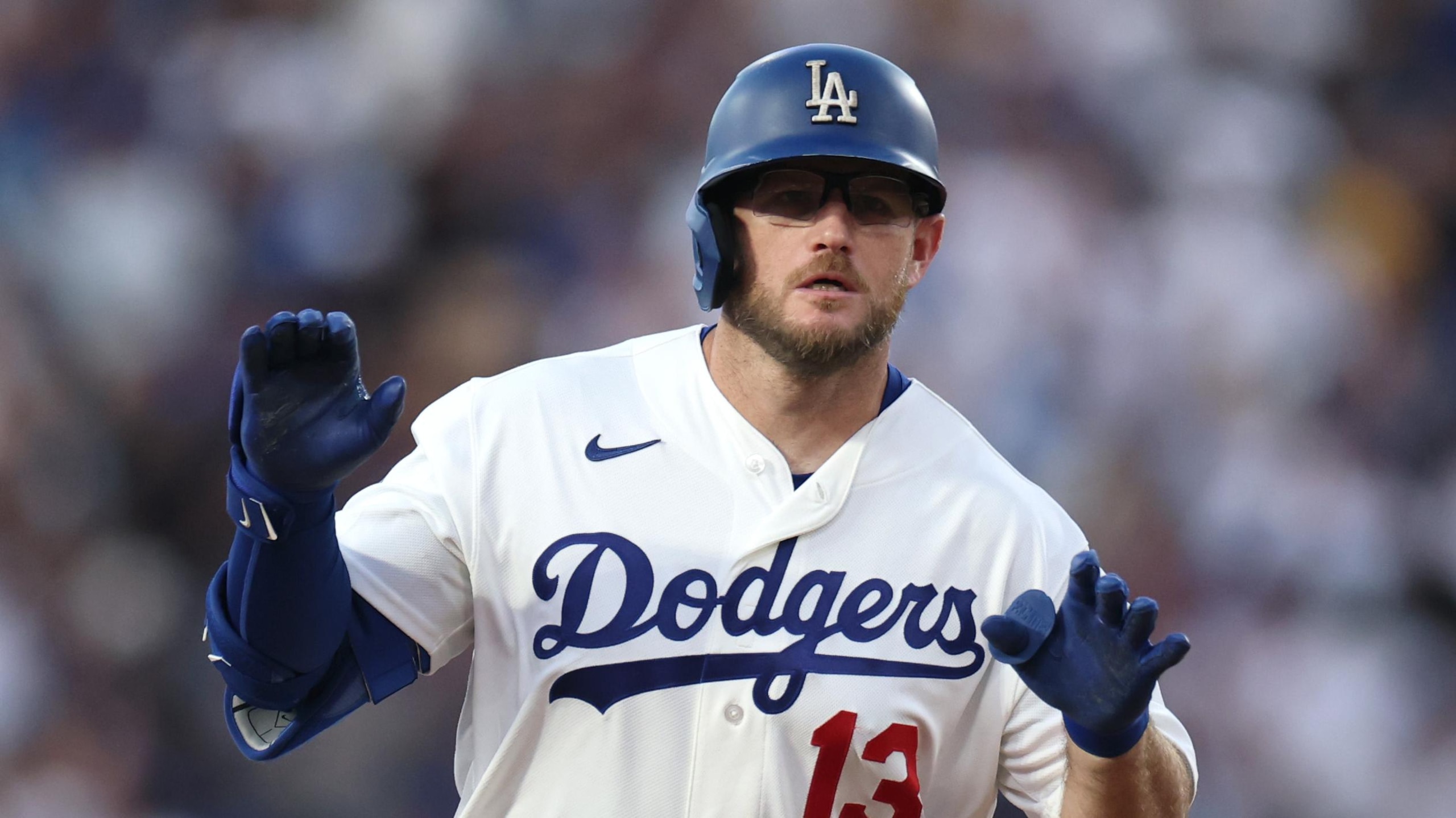 Pittsburgh Pirates v Los Angeles Dodgers