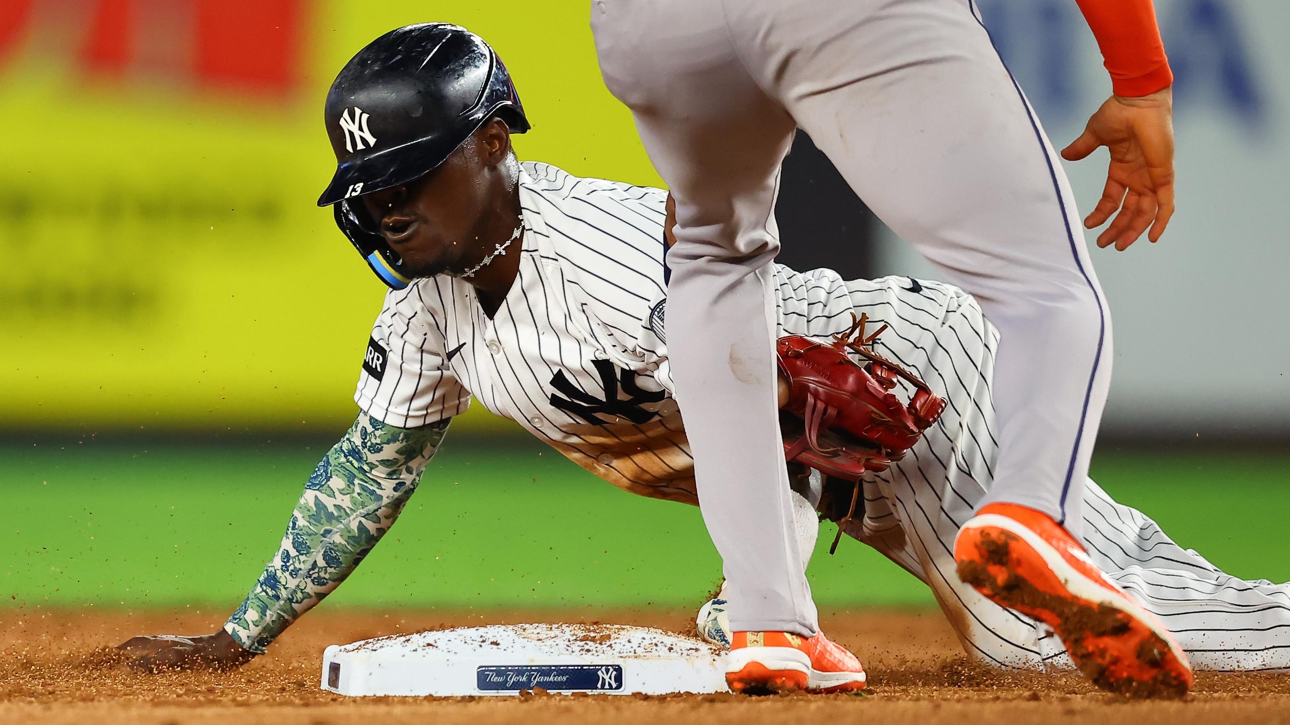 MLB: AUG 27 Astros at Yankees