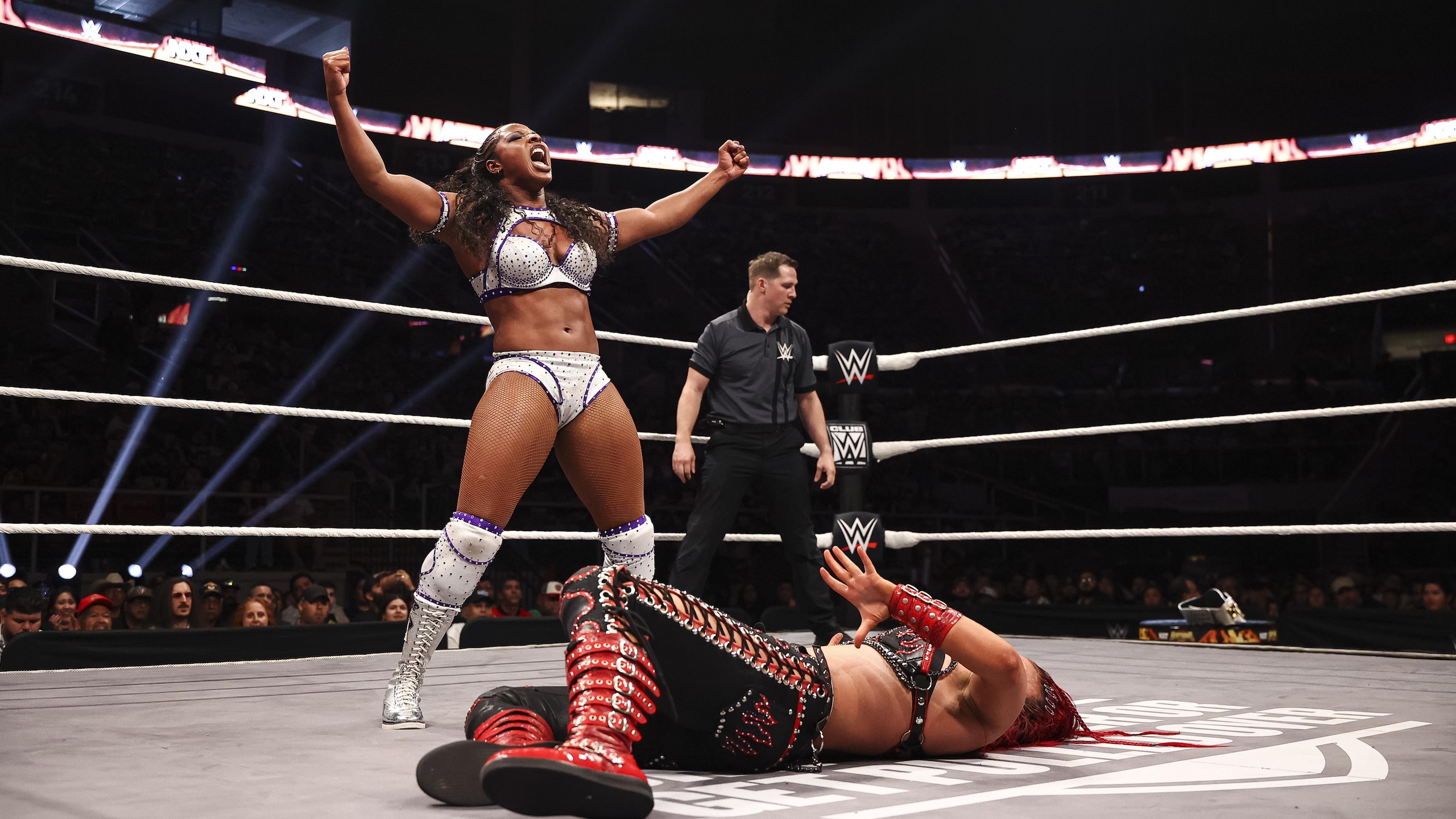 NXT: Heatwave & Lucha Libre AAA