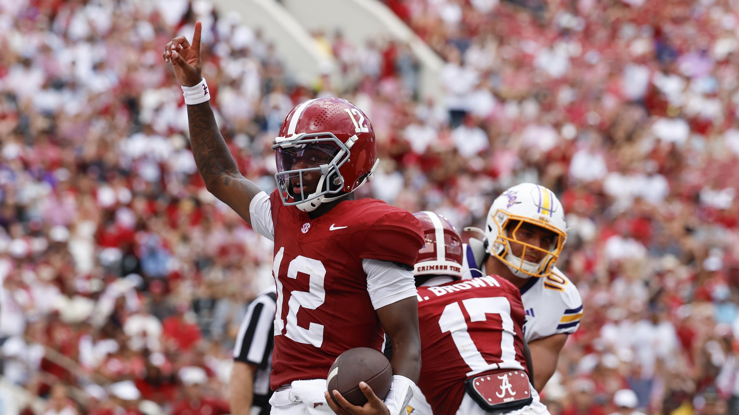 East Carolina v Alabama