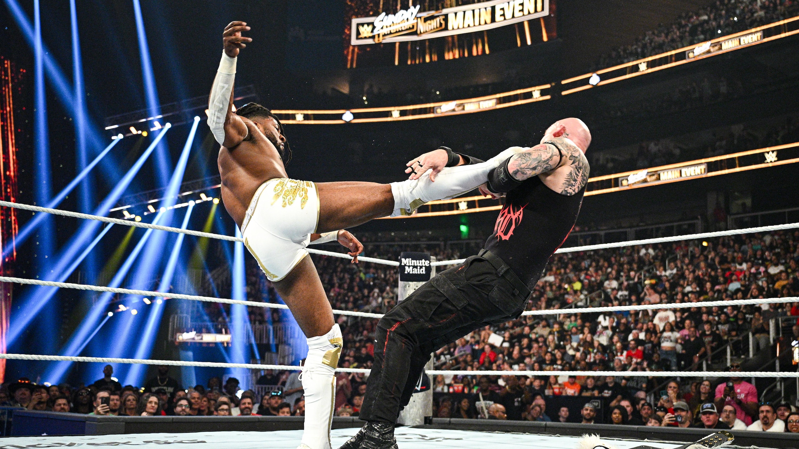 WWE: Sunday Night's Main Event