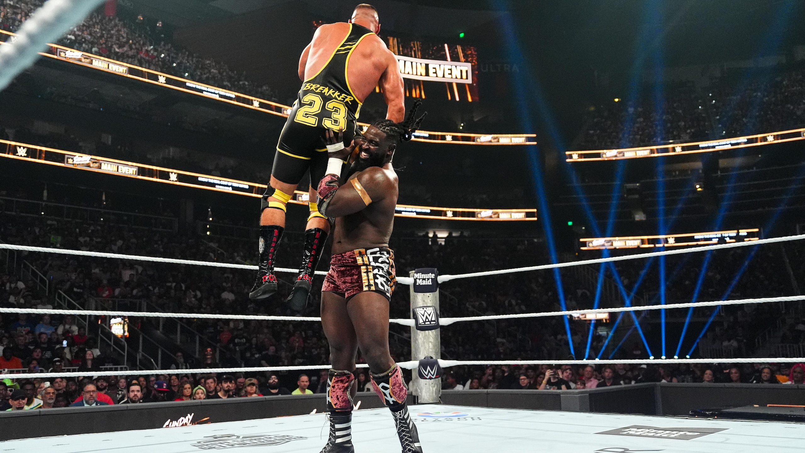 WWE: Sunday Night's Main Event