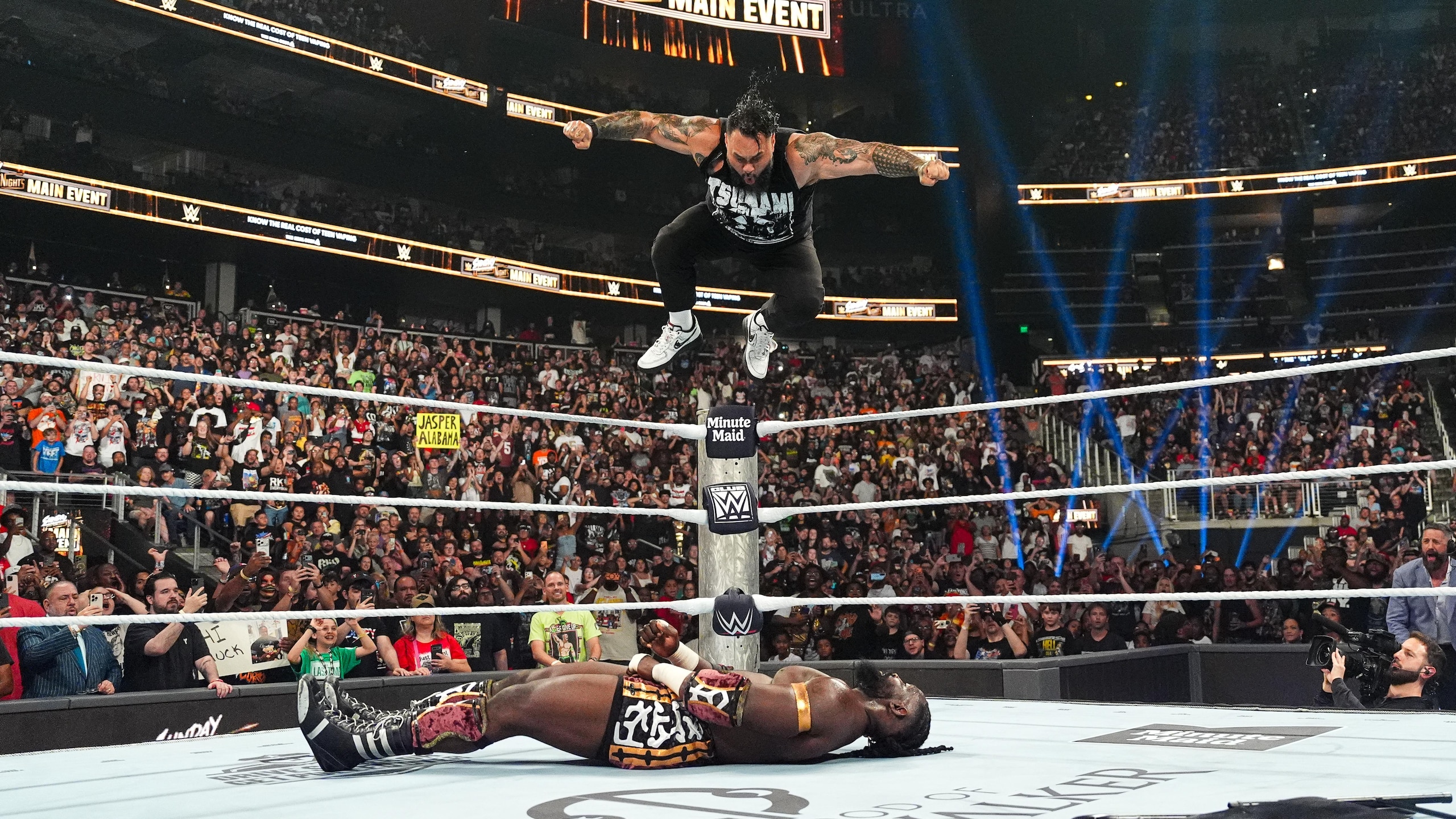 WWE: Sunday Night's Main Event