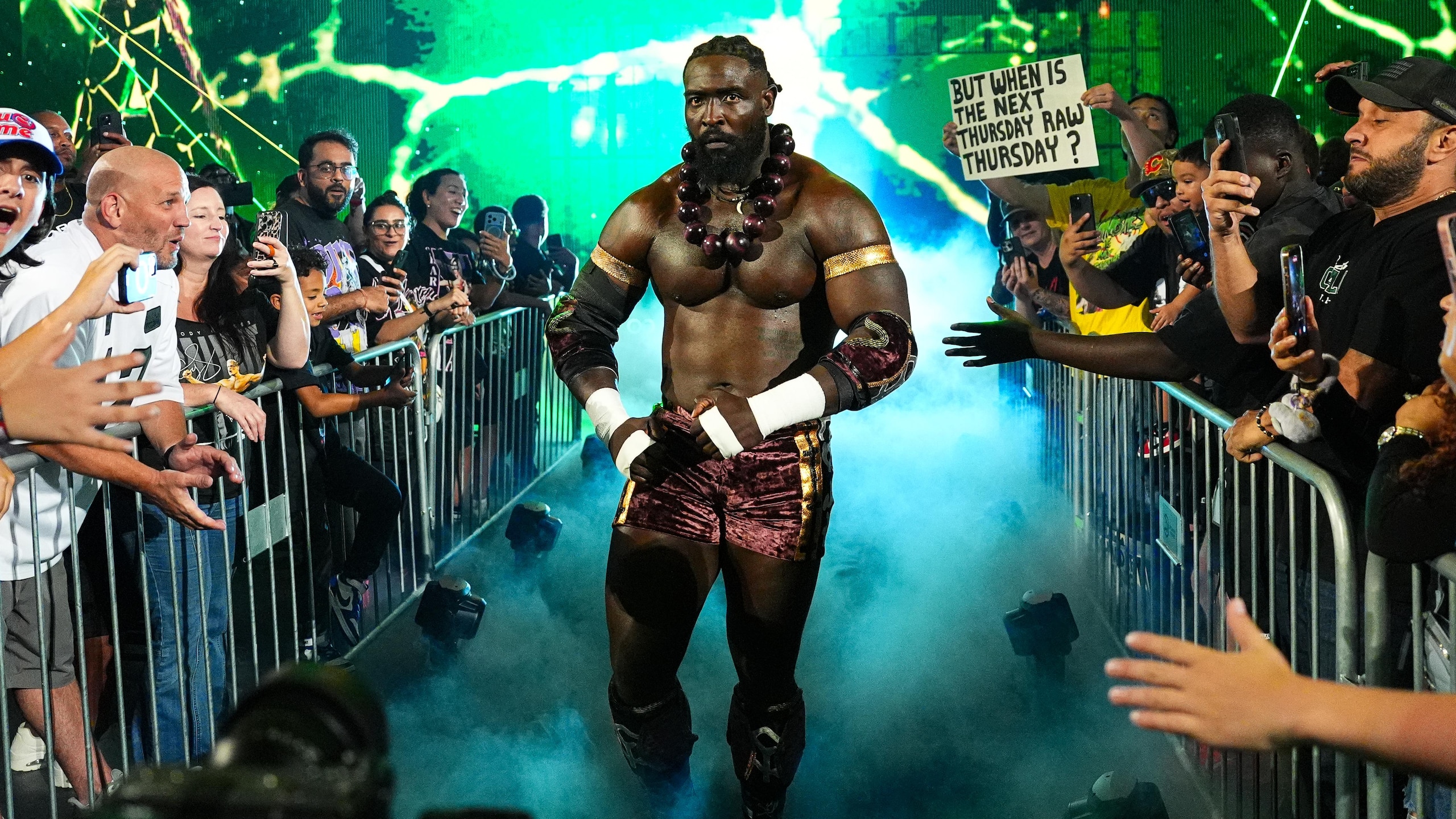 WWE: Sunday Night's Main Event
