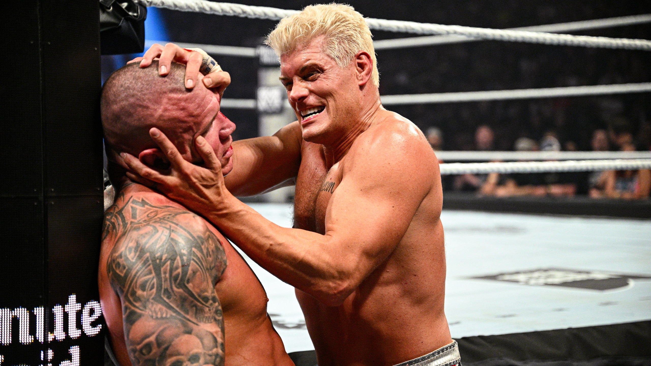 WWE: Sunday Night's Main Event WWE: Sunday Night's Main Event