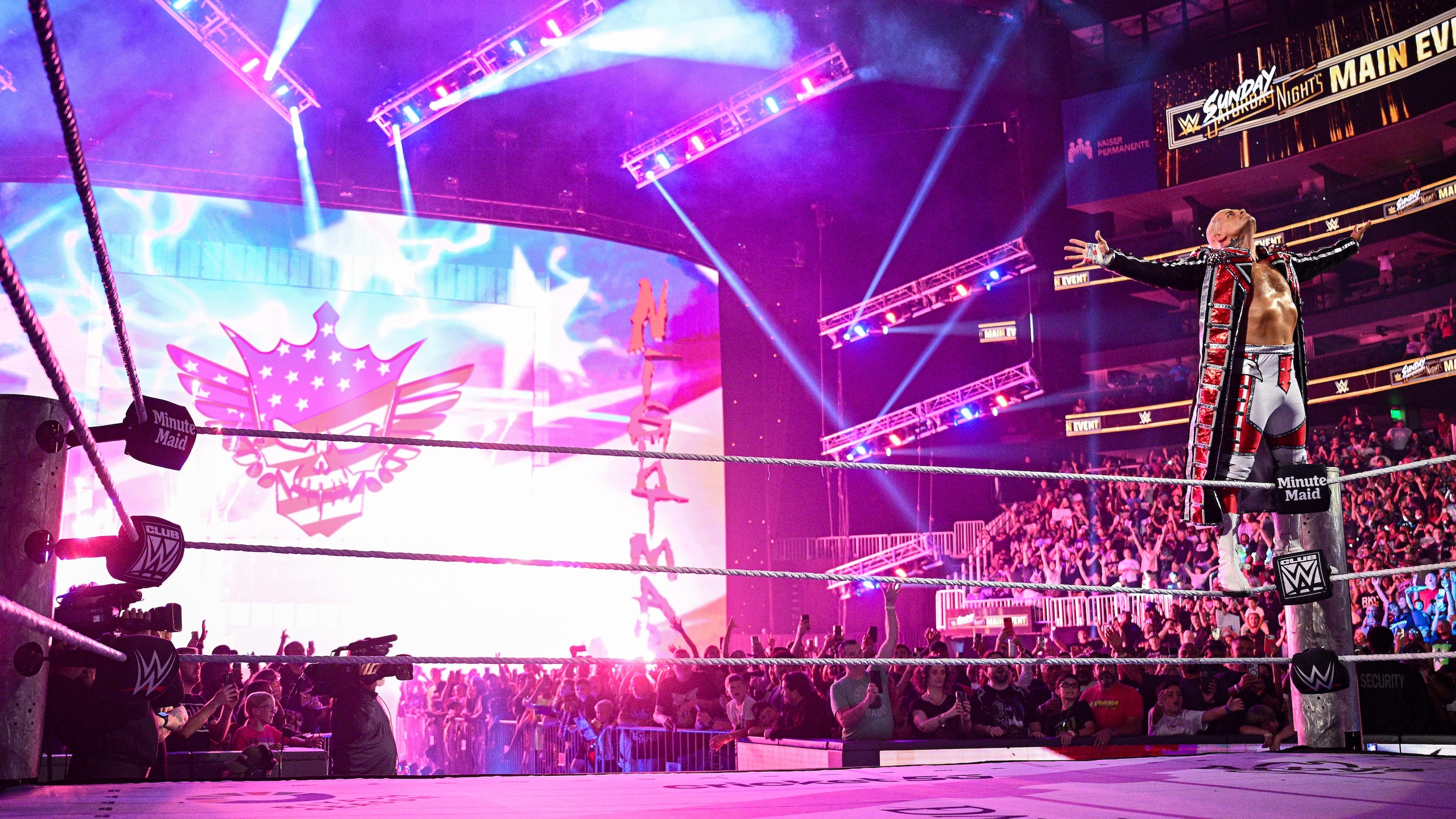 WWE: Sunday Night's Main Event