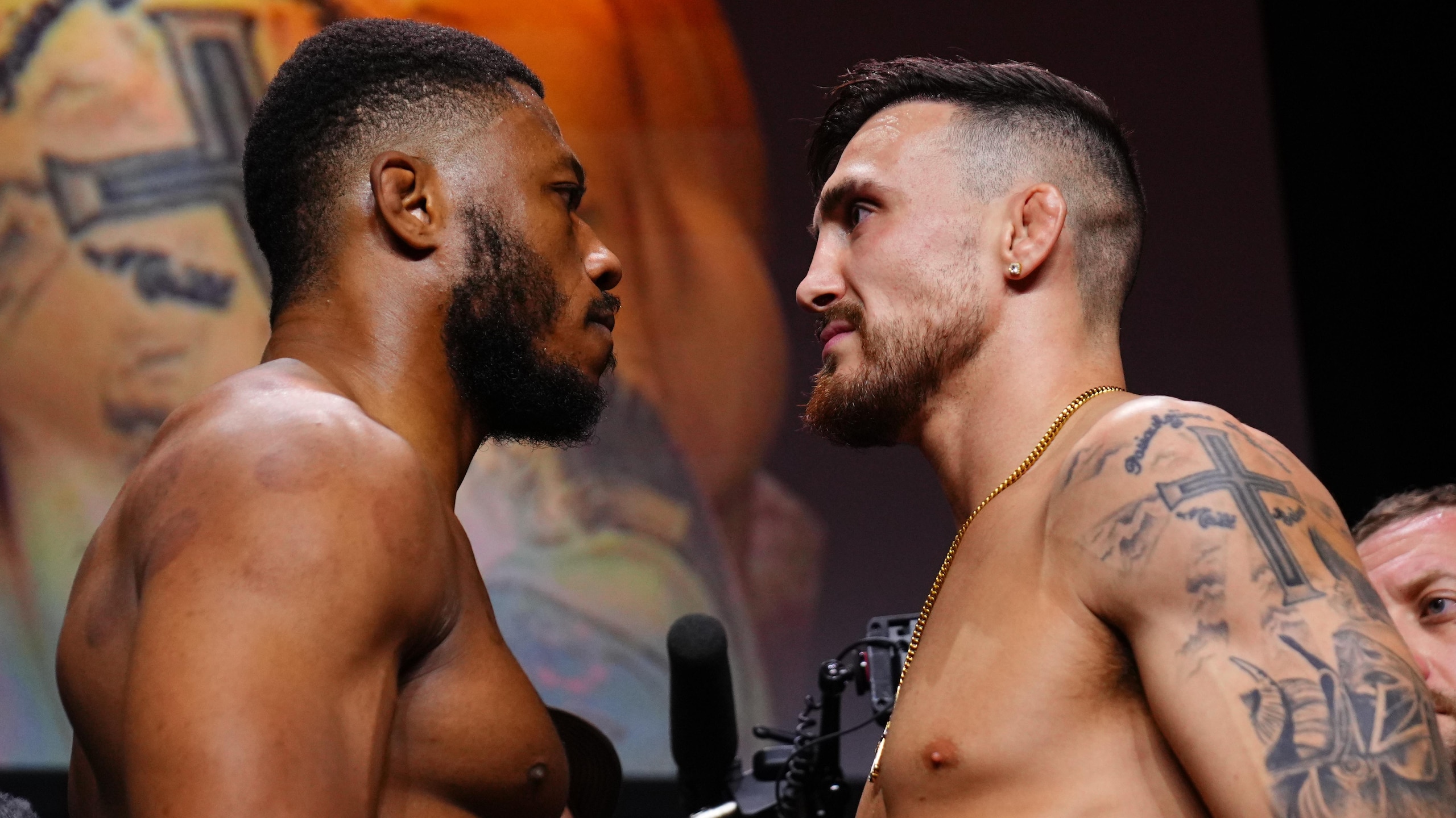 UFC Fight Night: Hooker vs Parnasse Ceremonial Weigh-in