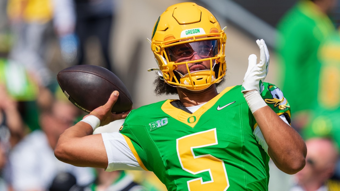 Falcons' Matt Ryan Among NFL Execs Scouting Dante Moore at Oregon vs. Oklahoma State