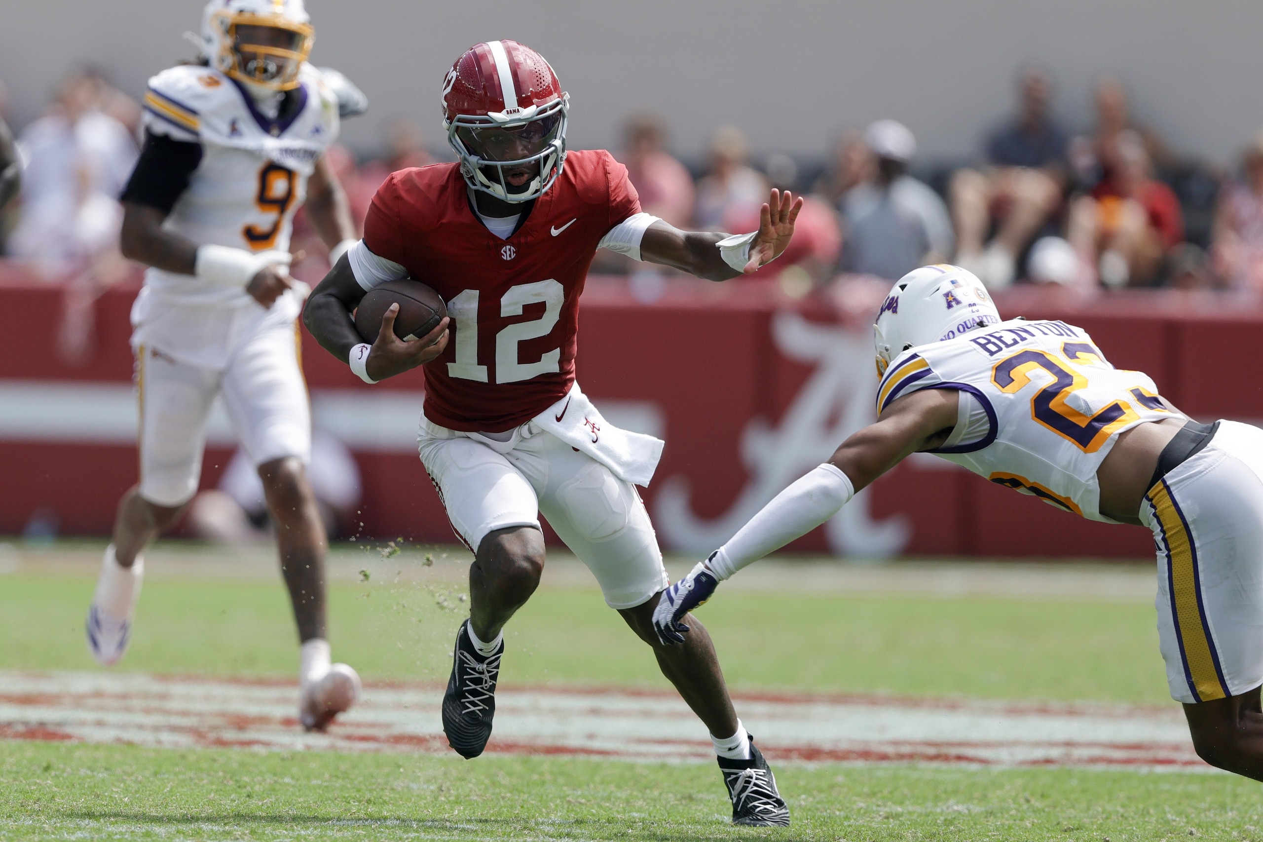 East Carolina v Alabama