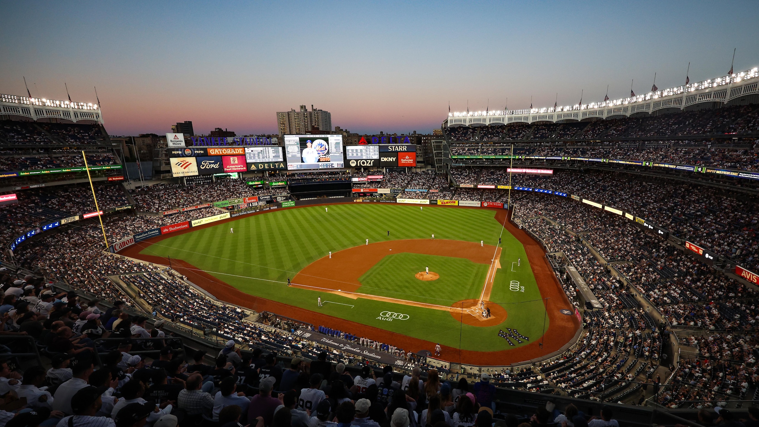 New York Mets v New York Yankees