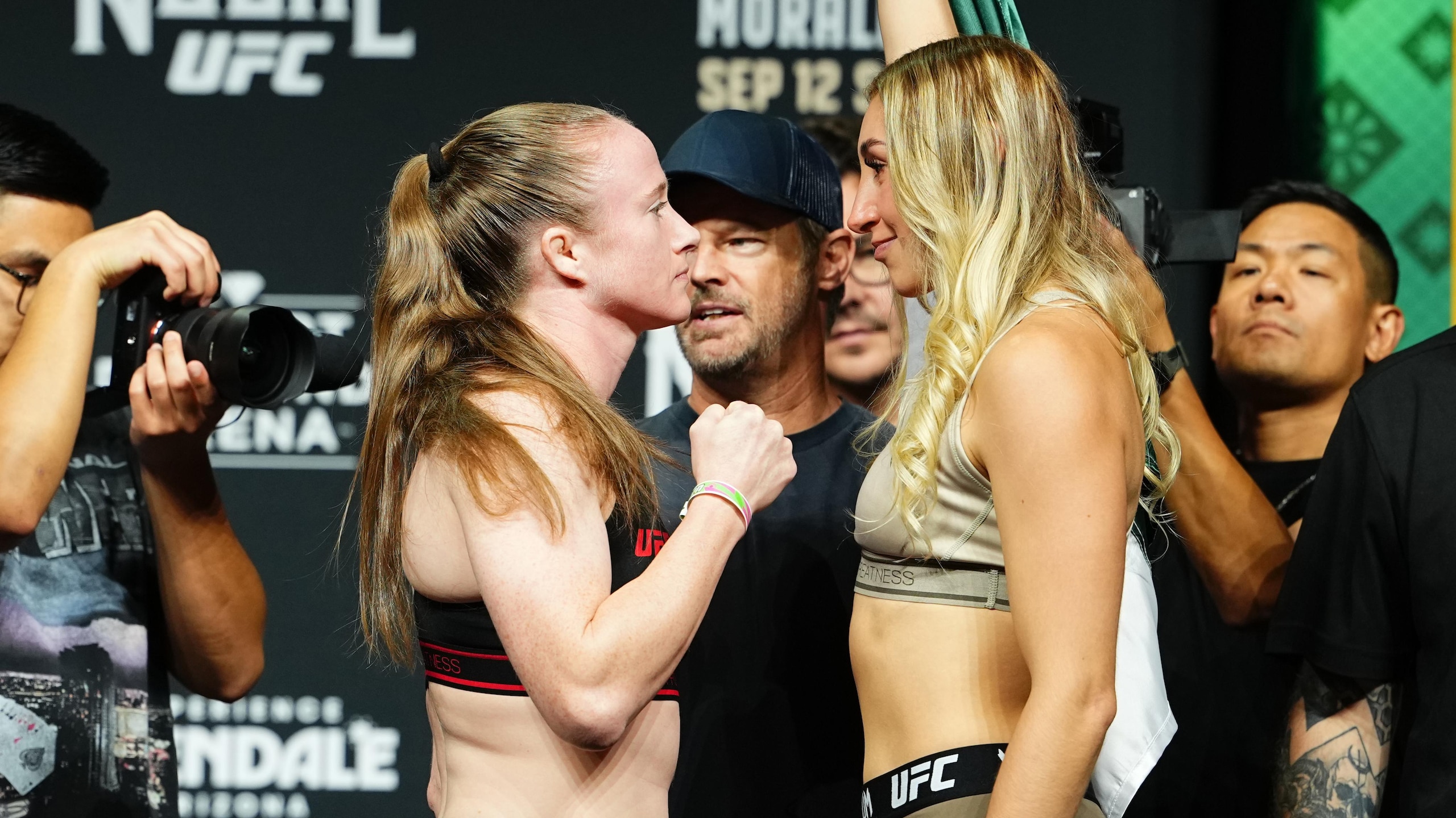 Noche UFC: Silva v Delgado - Ceremonial Weigh-in Noche UFC: Silva v Delgado - Ceremonial Weigh-in