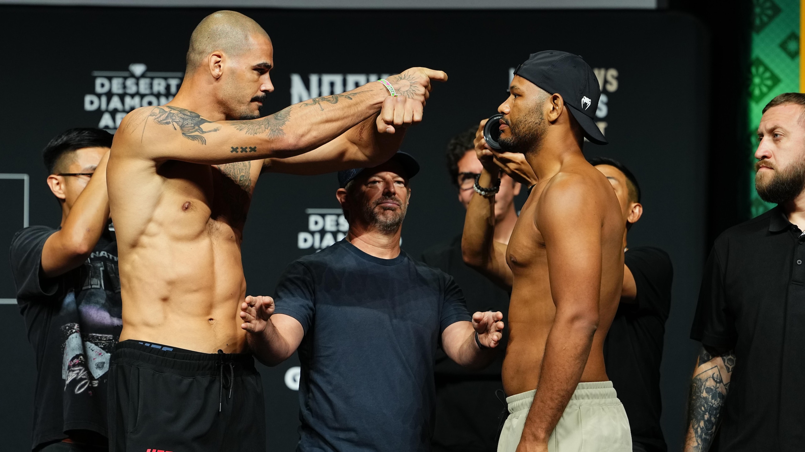Noche UFC: Silva v Delgado - Ceremonial Weigh-in Noche UFC: Silva v Delgado - Ceremonial Weigh-in