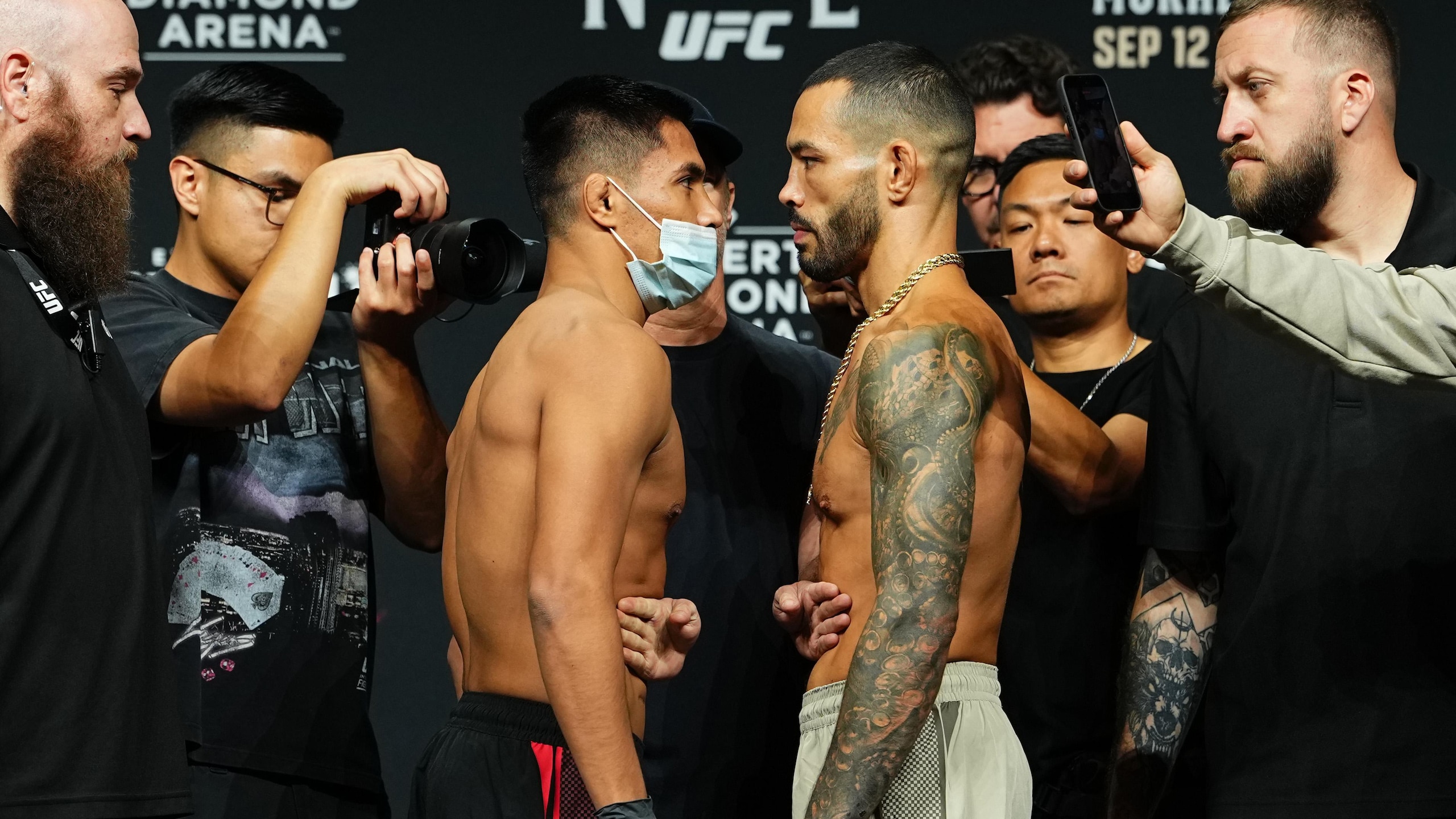 Noche UFC: Silva v Delgado - Ceremonial Weigh-in Noche UFC: Silva v Delgado - Ceremonial Weigh-in