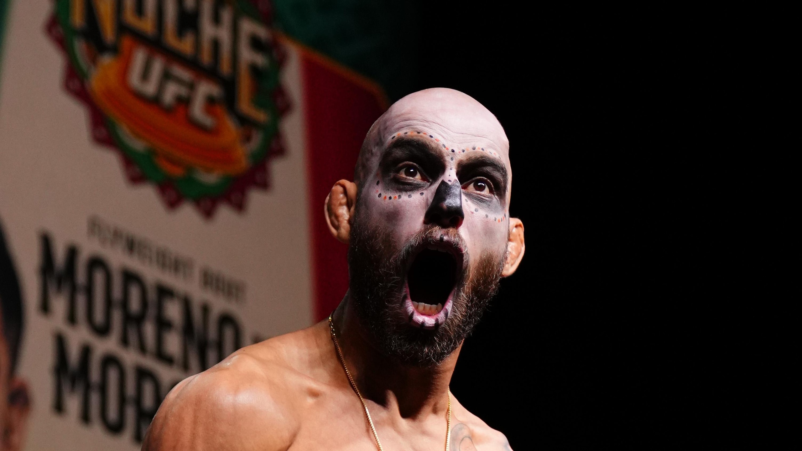 Noche UFC: Silva v Delgado - Ceremonial Weigh-in Noche UFC: Silva v Delgado - Ceremonial Weigh-in