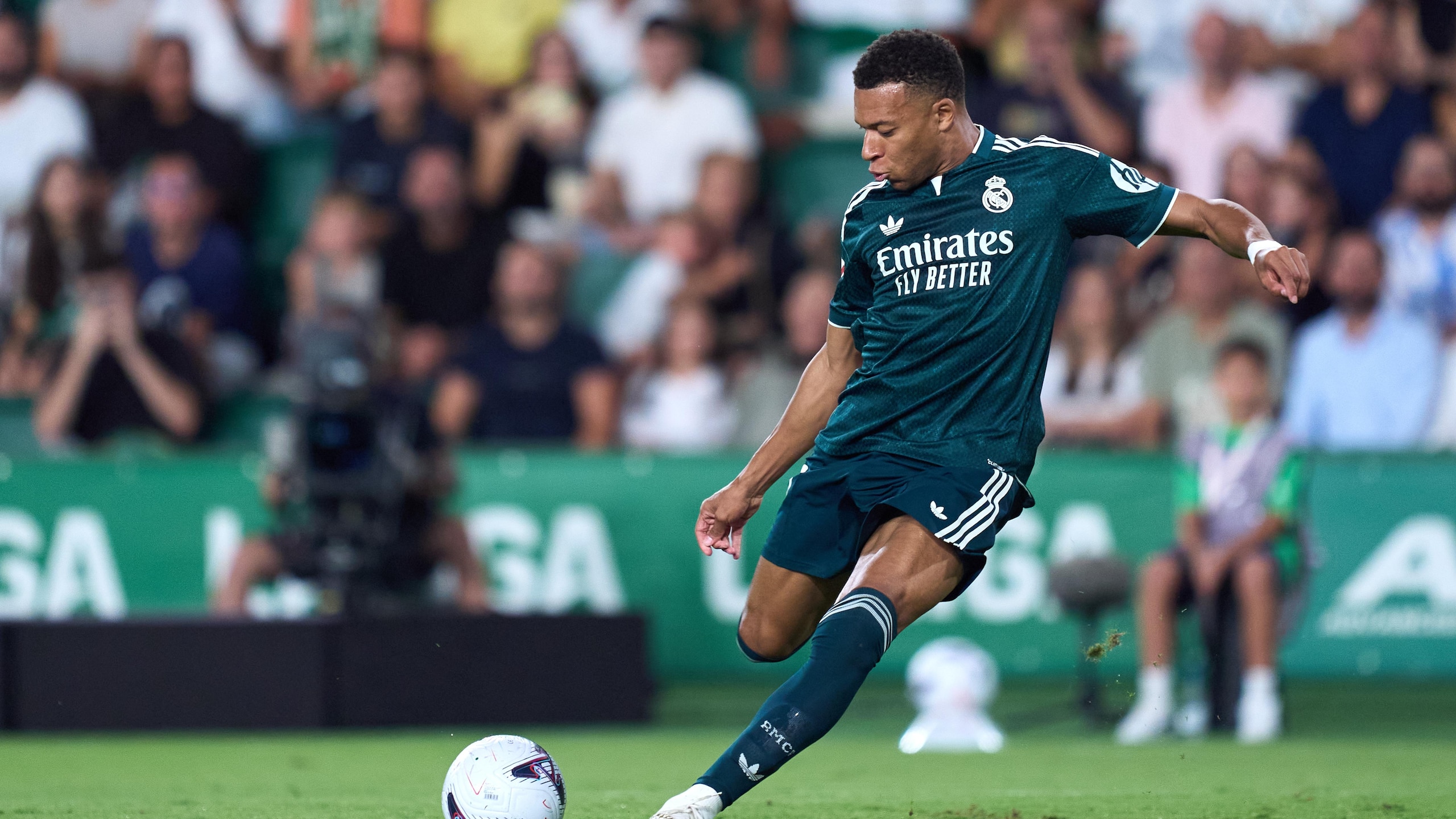 Elche CF v Real Madrid - LaLiga EA Sports 2026/27